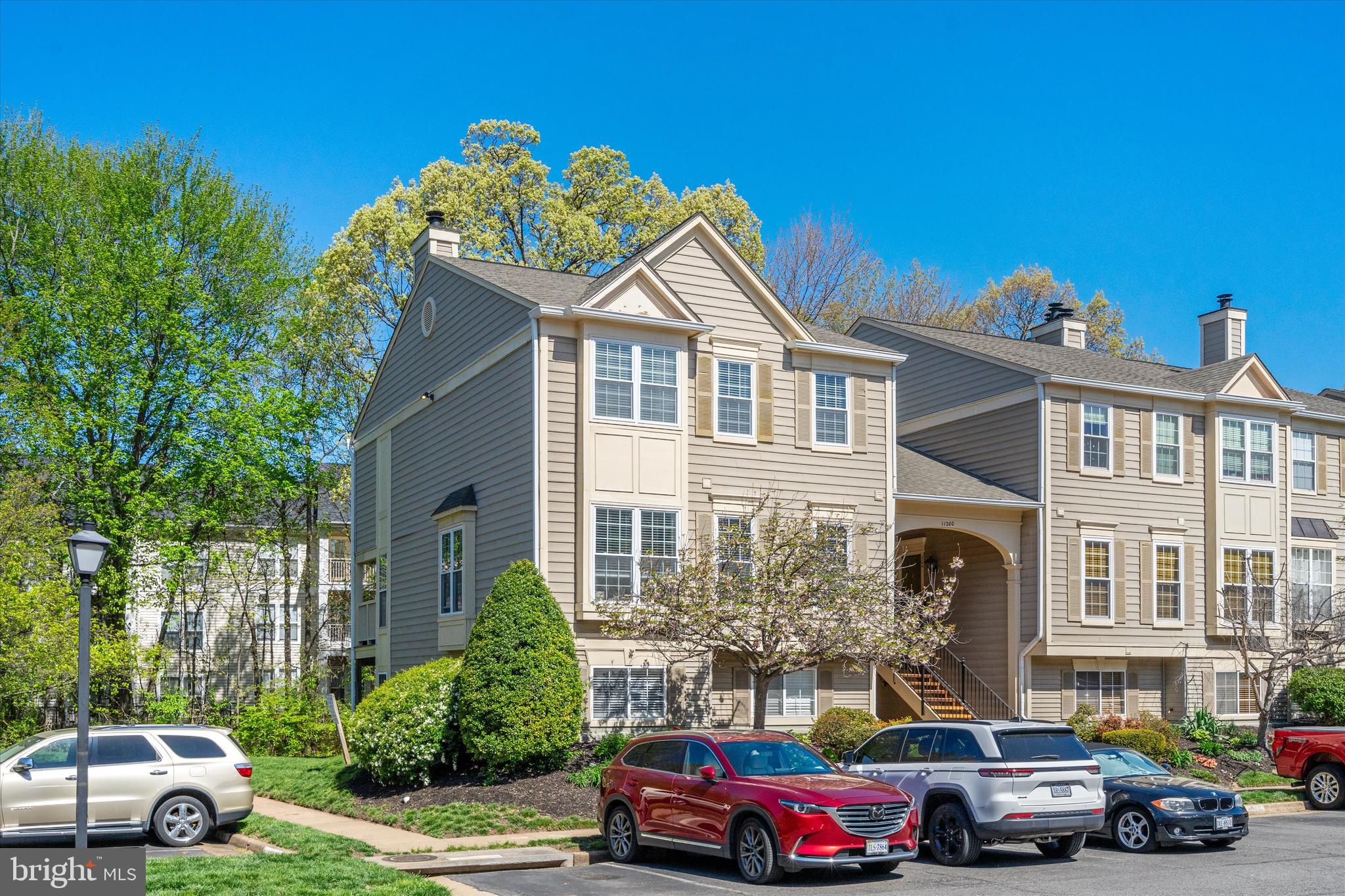 BULL RUN CONDO - Residential