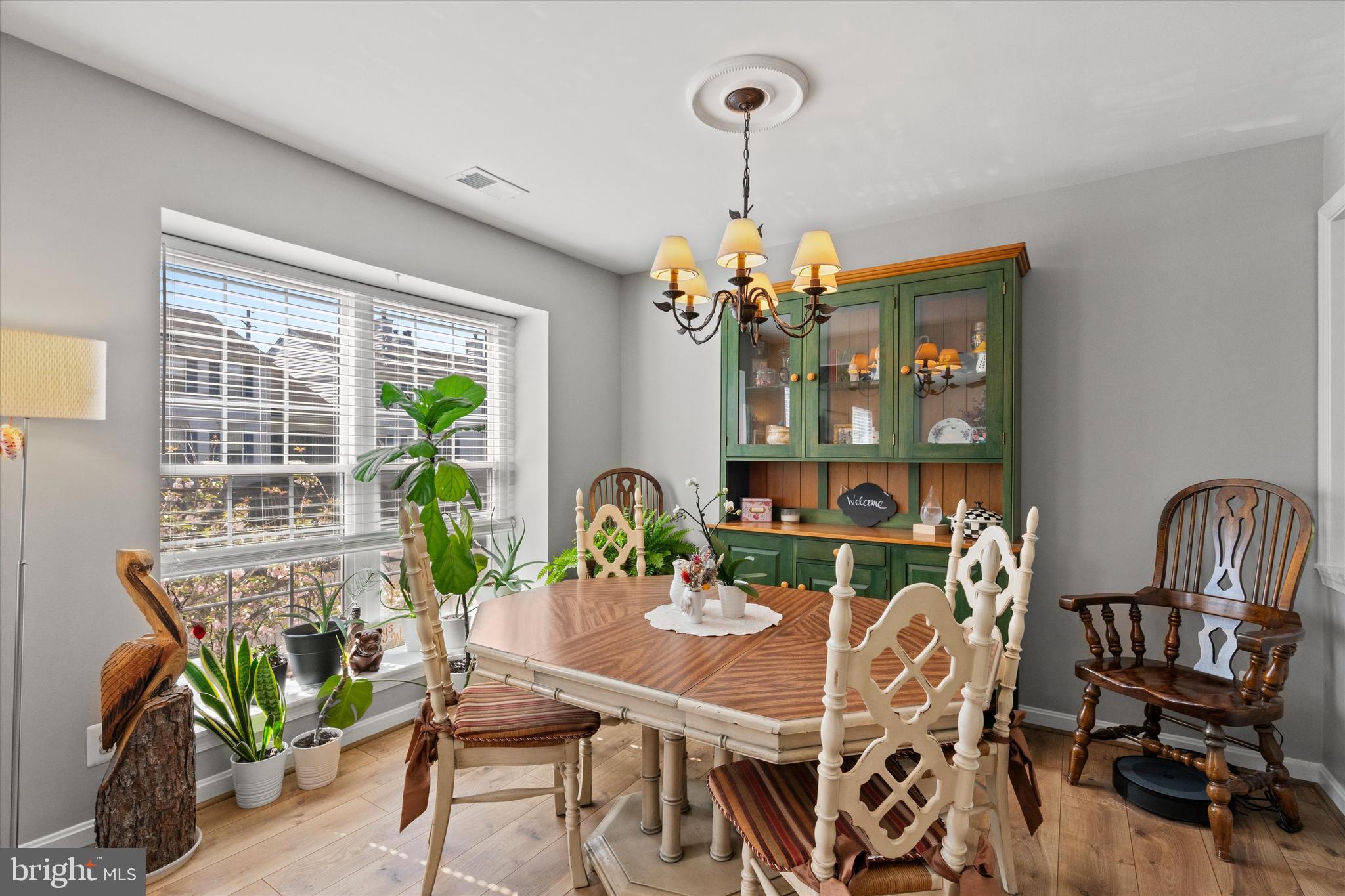 BULL RUN CONDO - Residential