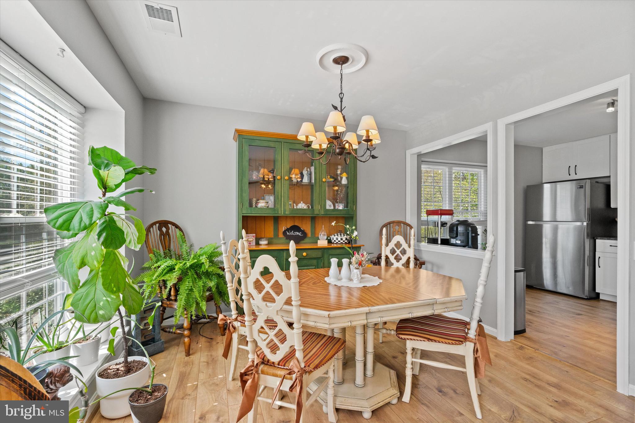 BULL RUN CONDO - Residential