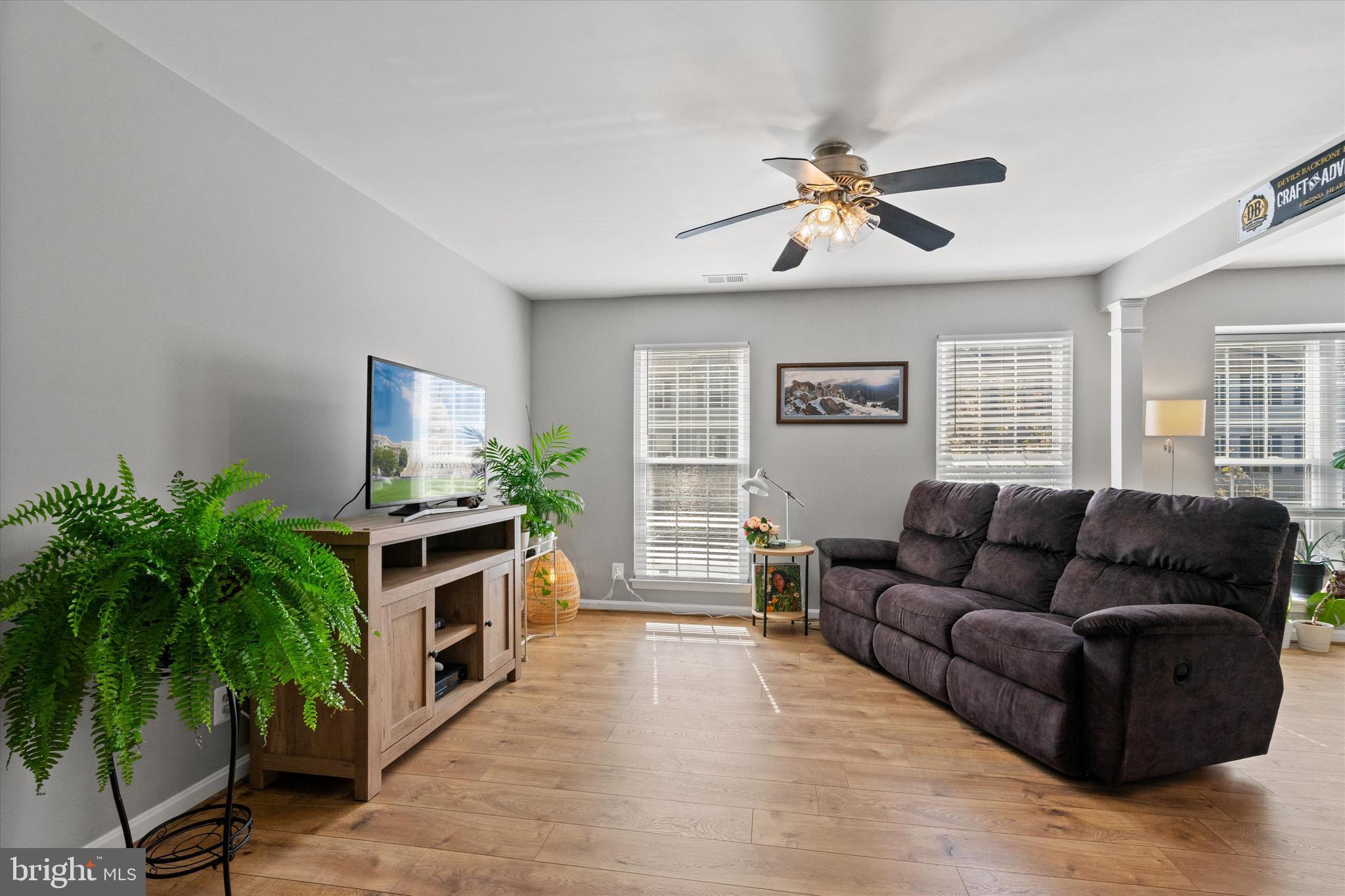 BULL RUN CONDO - Residential