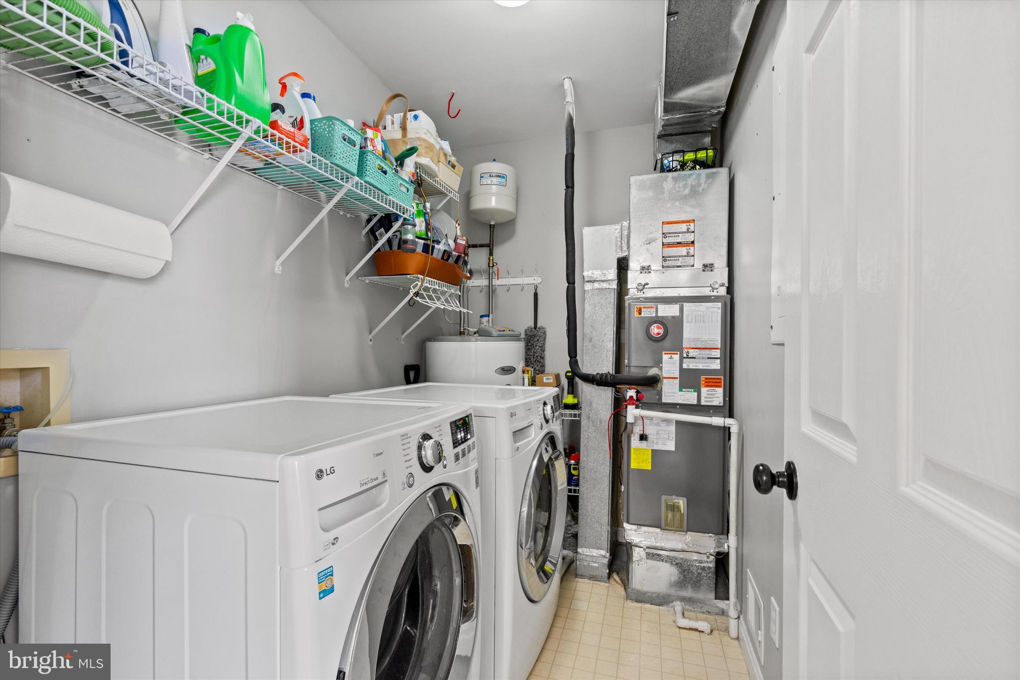 BULL RUN CONDO - Residential