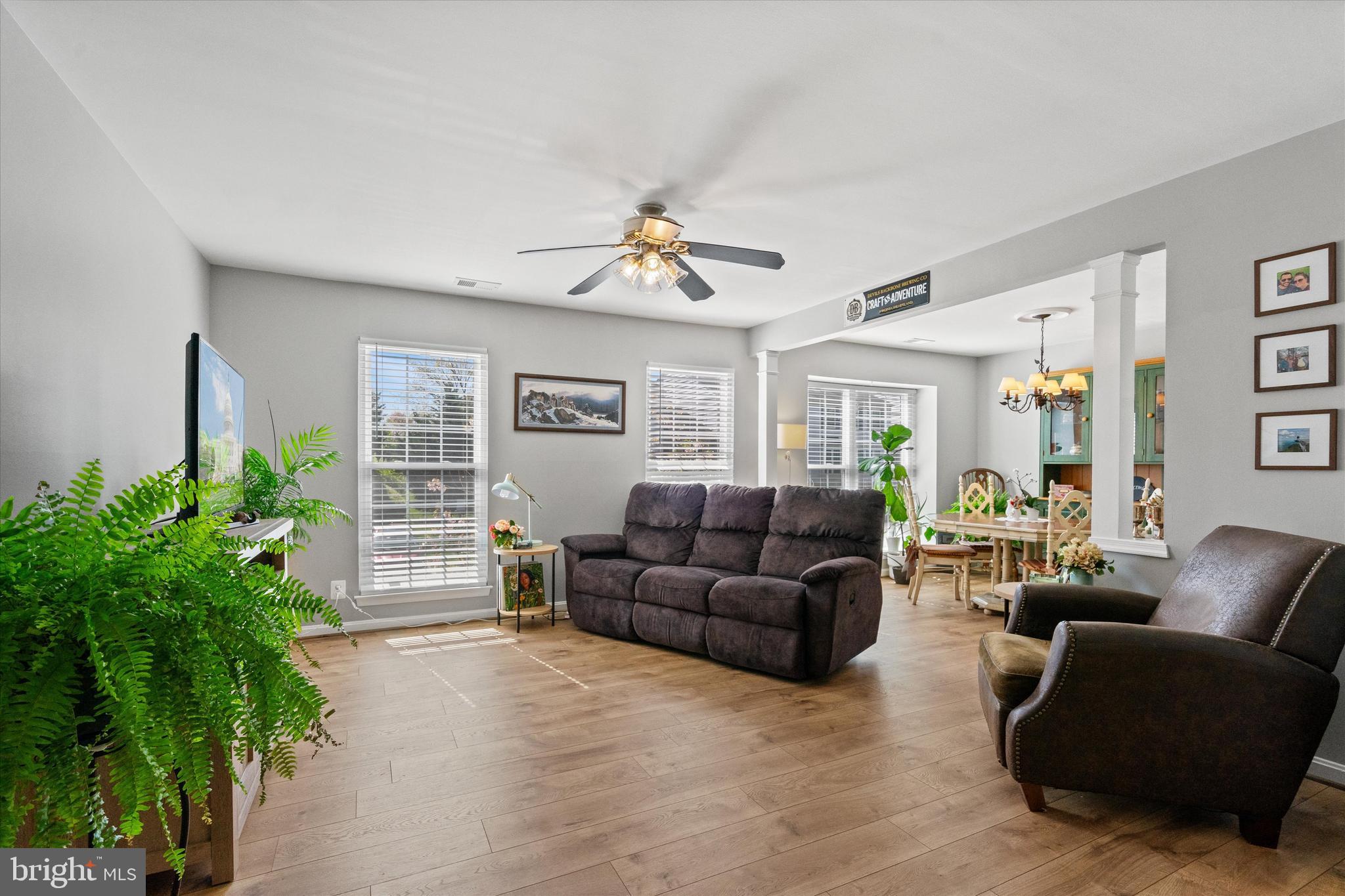 BULL RUN CONDO - Residential