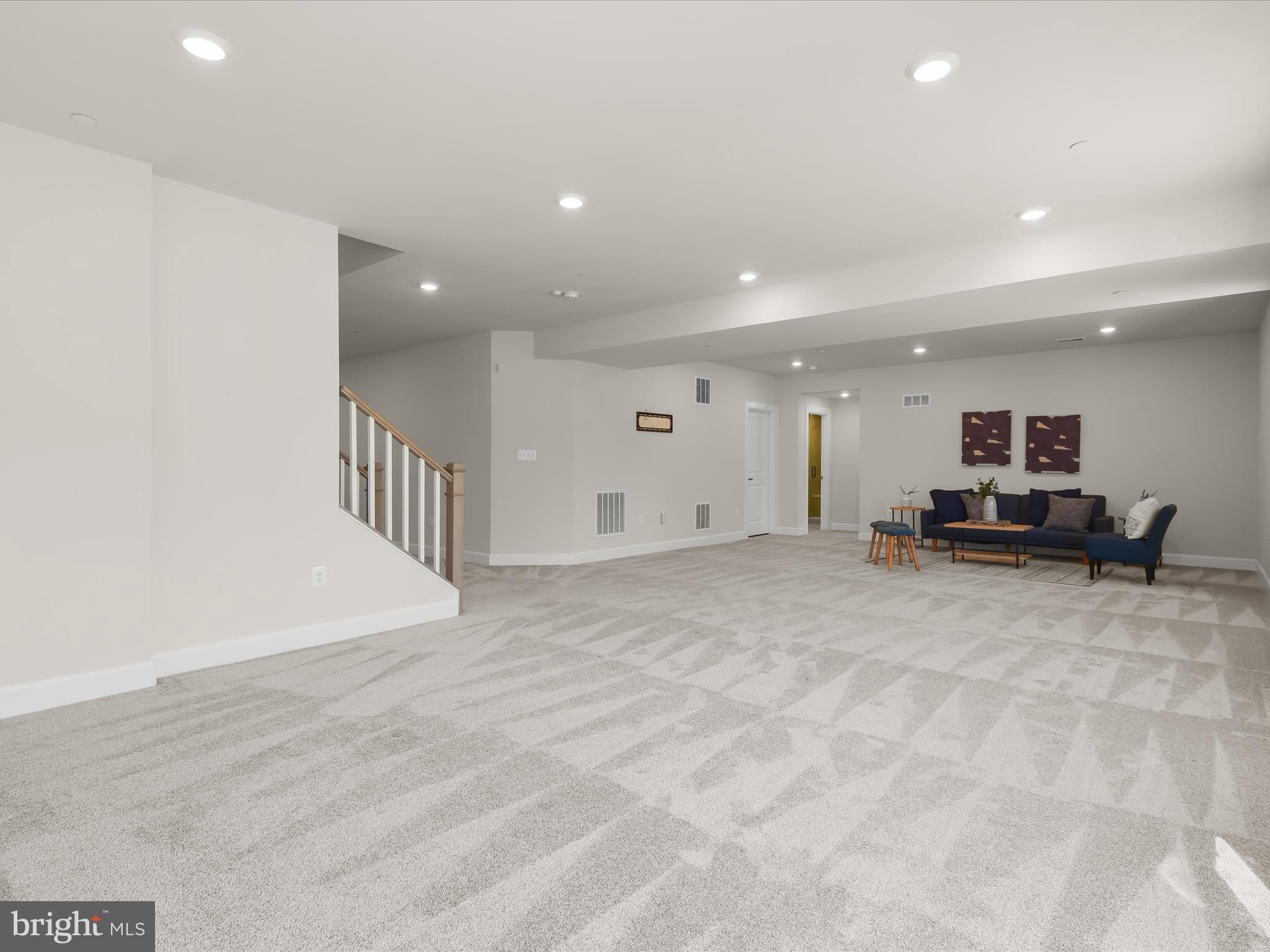 MAPLE LAWN SOUTH - Residential