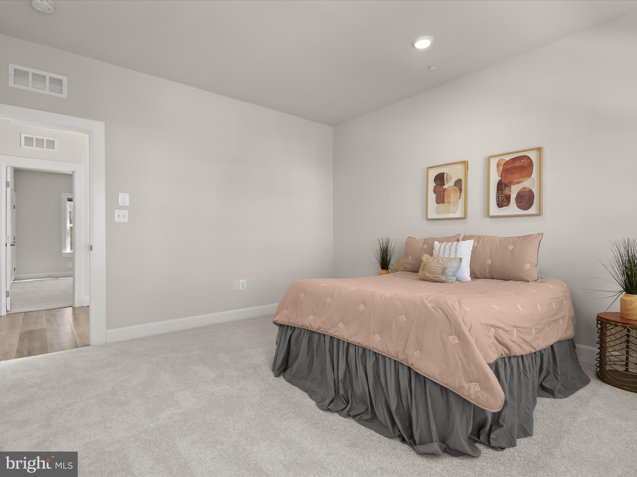 MAPLE LAWN SOUTH - Residential