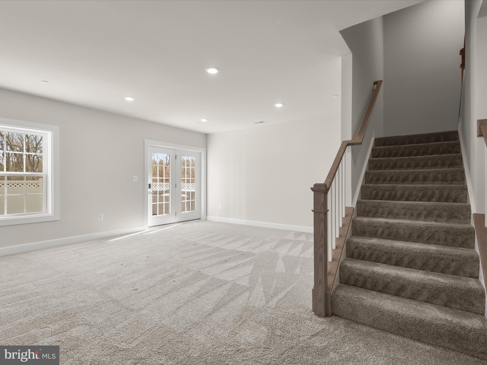 MAPLE LAWN SOUTH - Residential