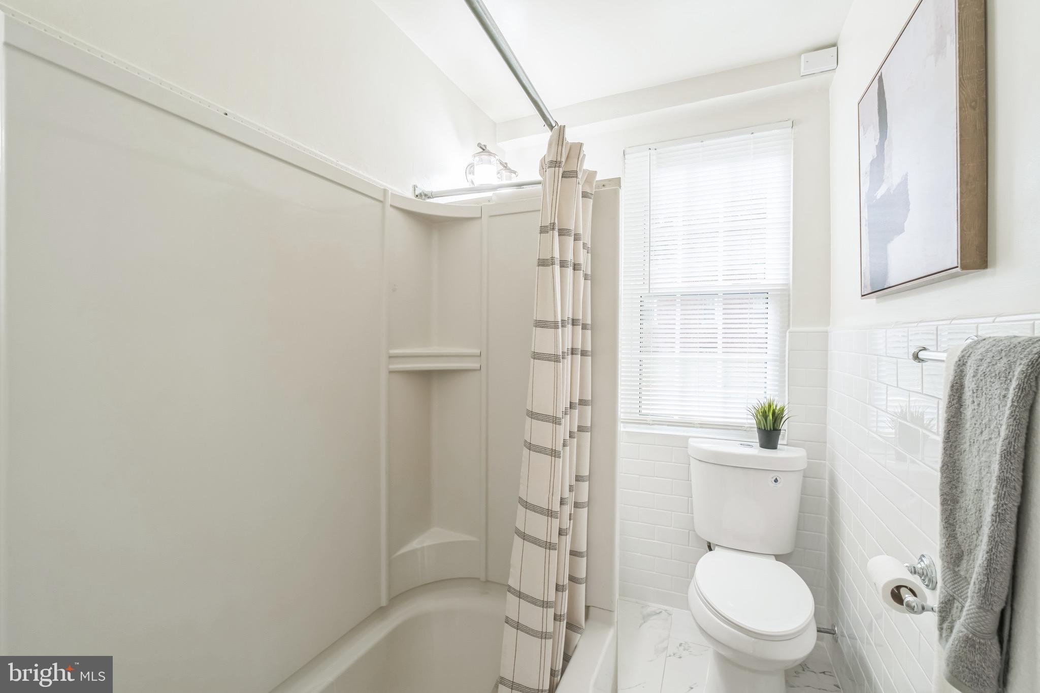 AUBURN VILLAGE - Residential