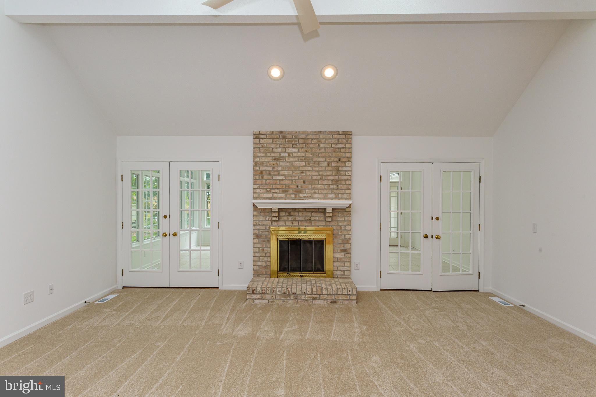 RUSTIC ACRES - Residential