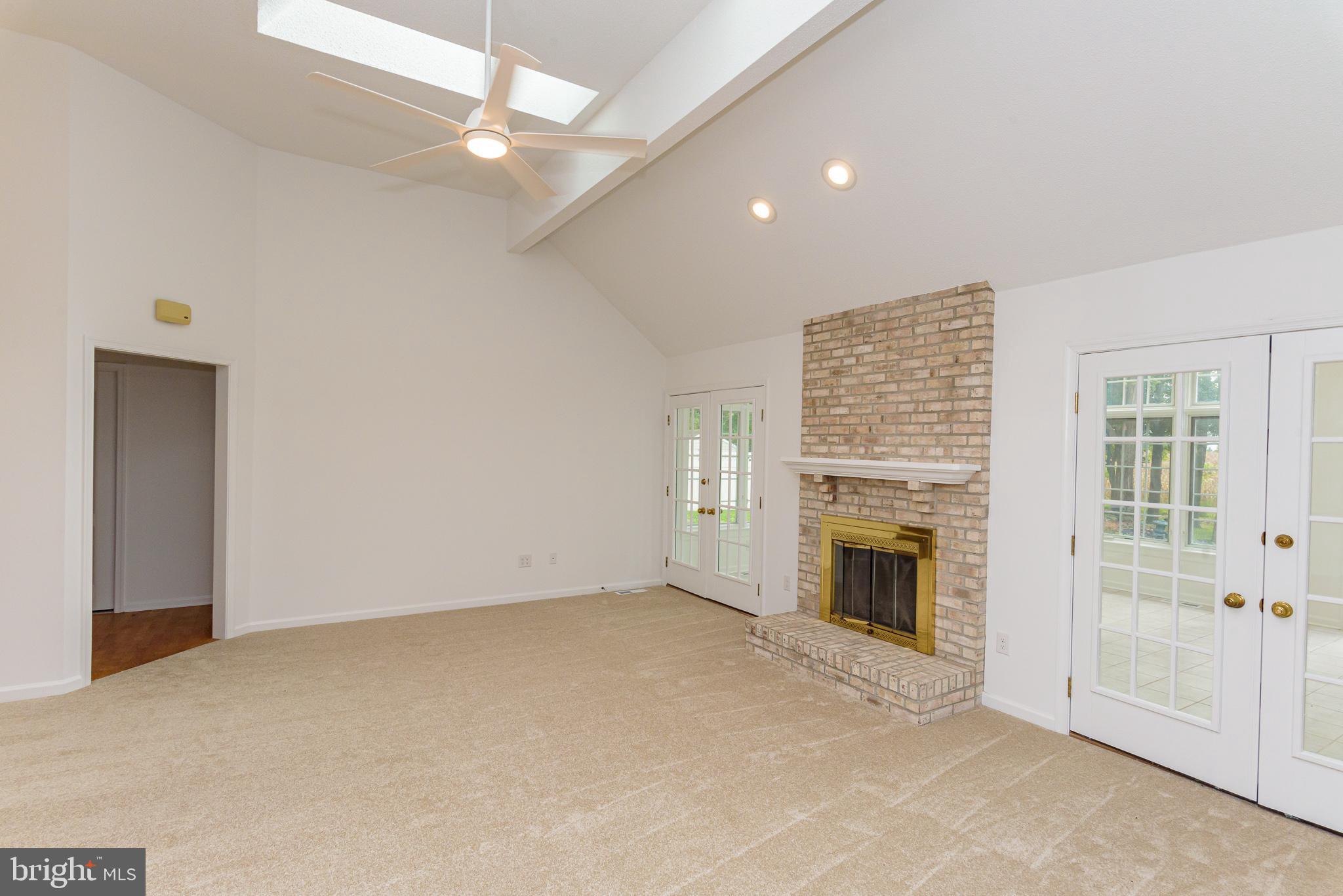 RUSTIC ACRES - Residential