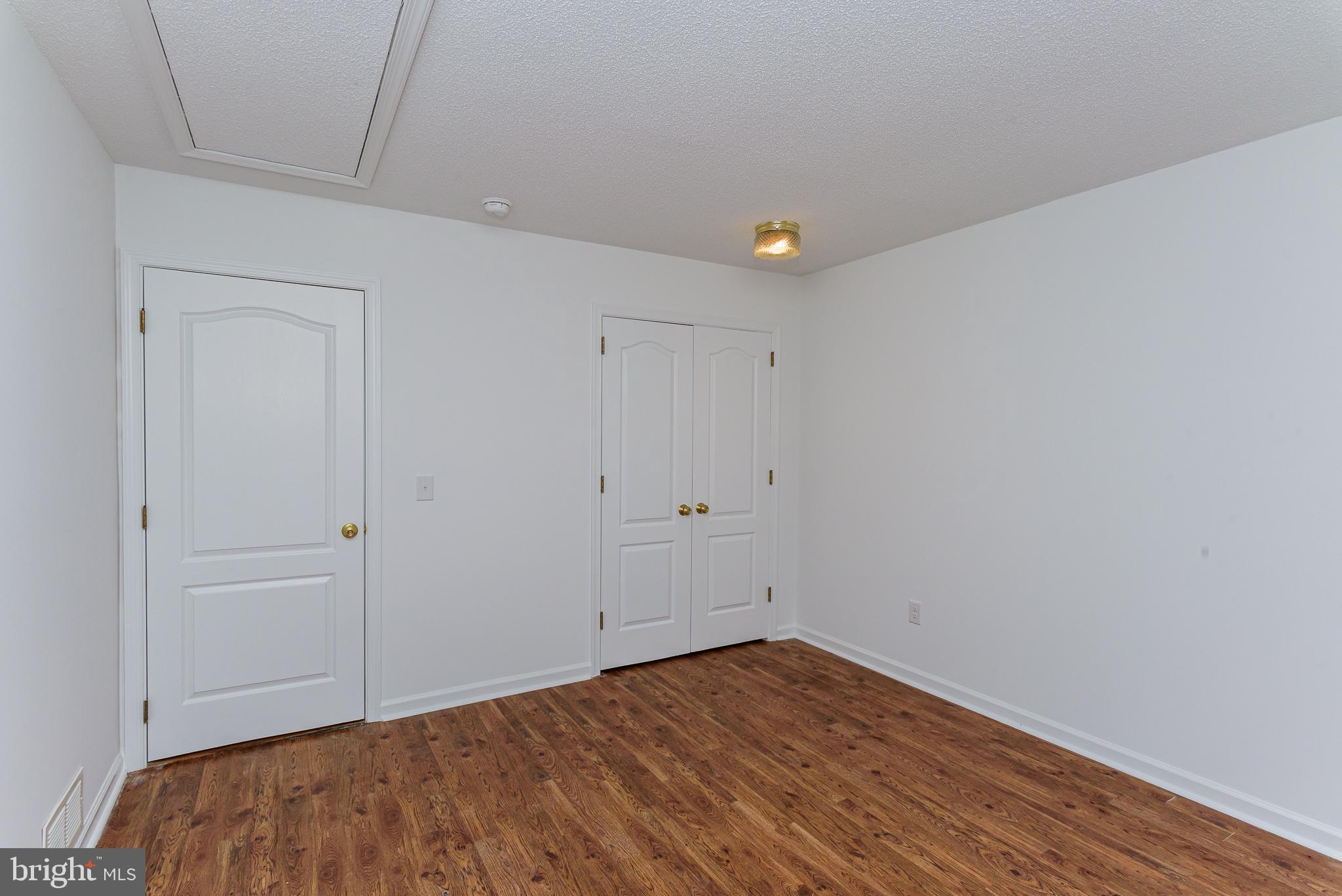 RUSTIC ACRES - Residential