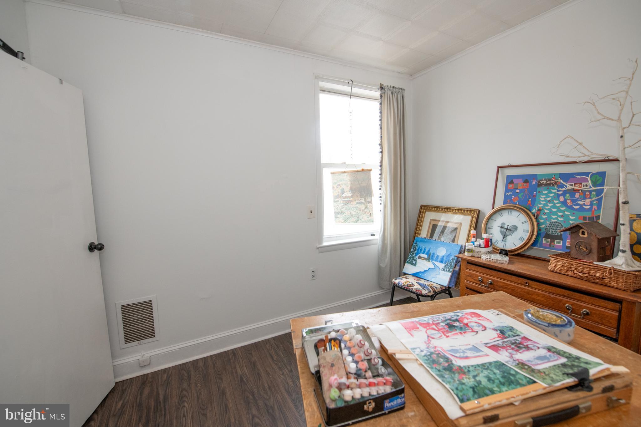 BRIDESBURG - Residential