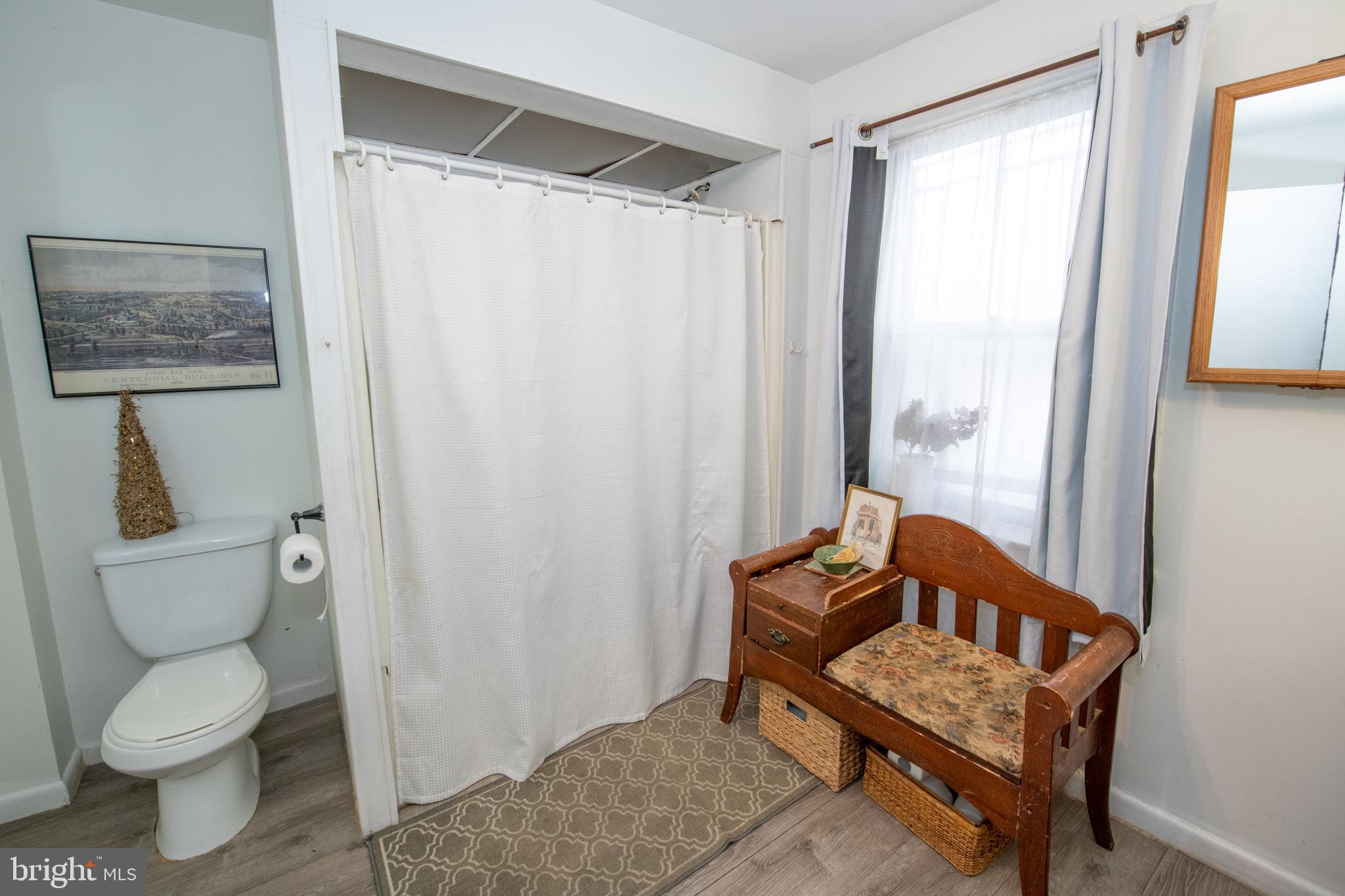 BRIDESBURG - Residential