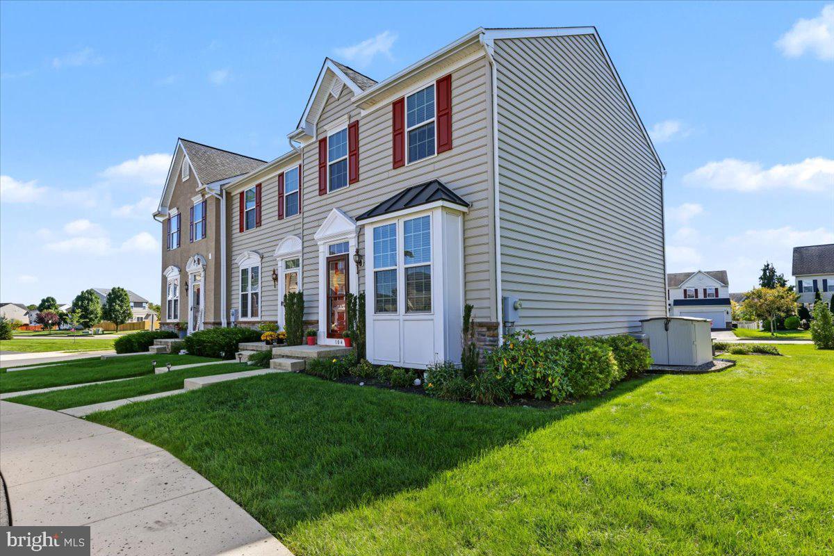 104 RAVEN COURT