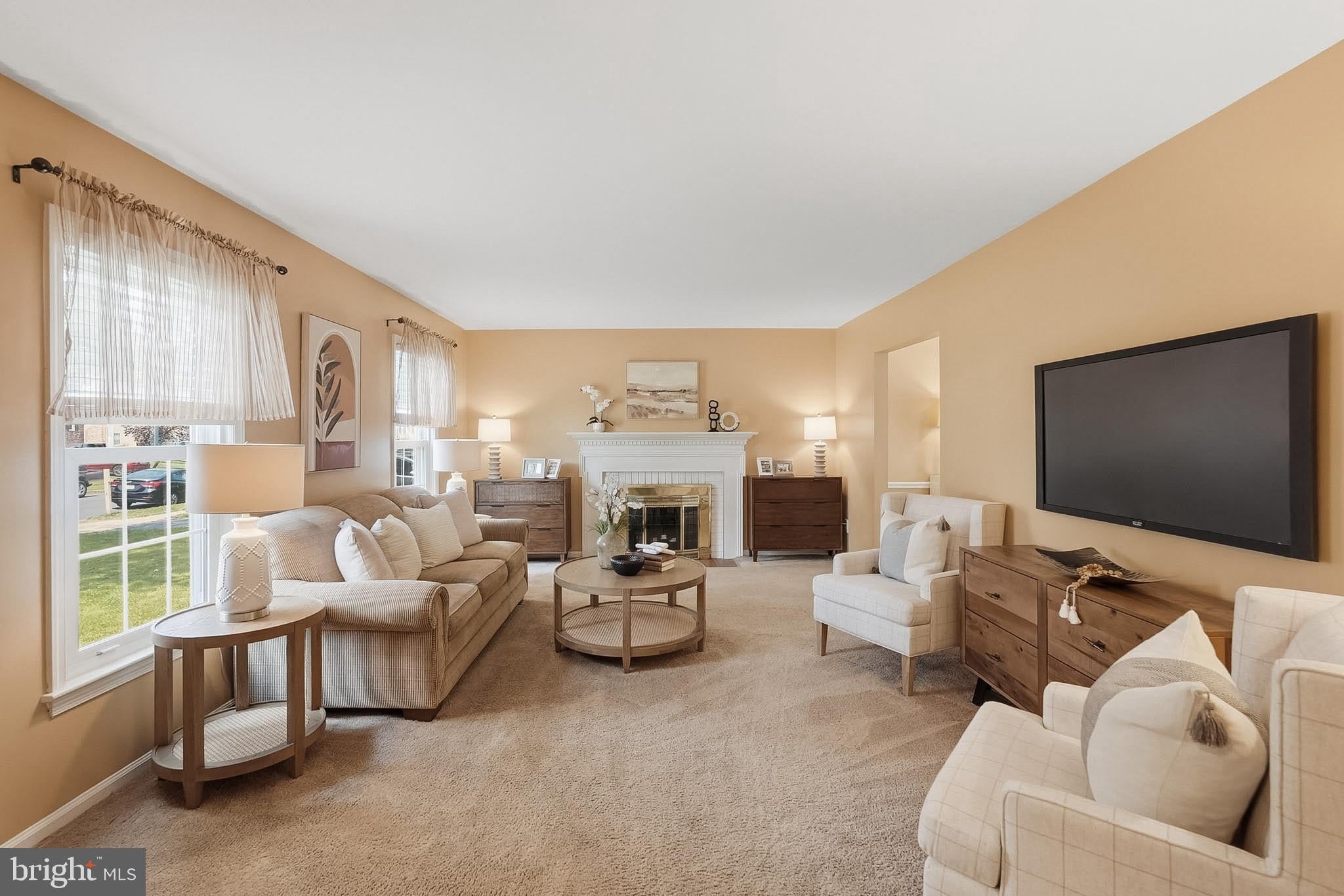 5709 SHROPSHIRE COURT