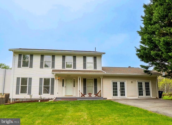 10009 FIVE OAKS RD, FAIRFAX, VA 22031 - Image 9741d3e6f72a52fb57b42fade5ff1c8f/1300896765