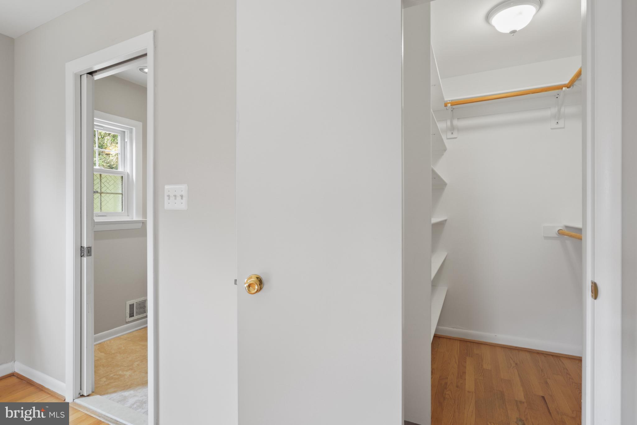 CHESTERBROOK WOODS - Residential Lease