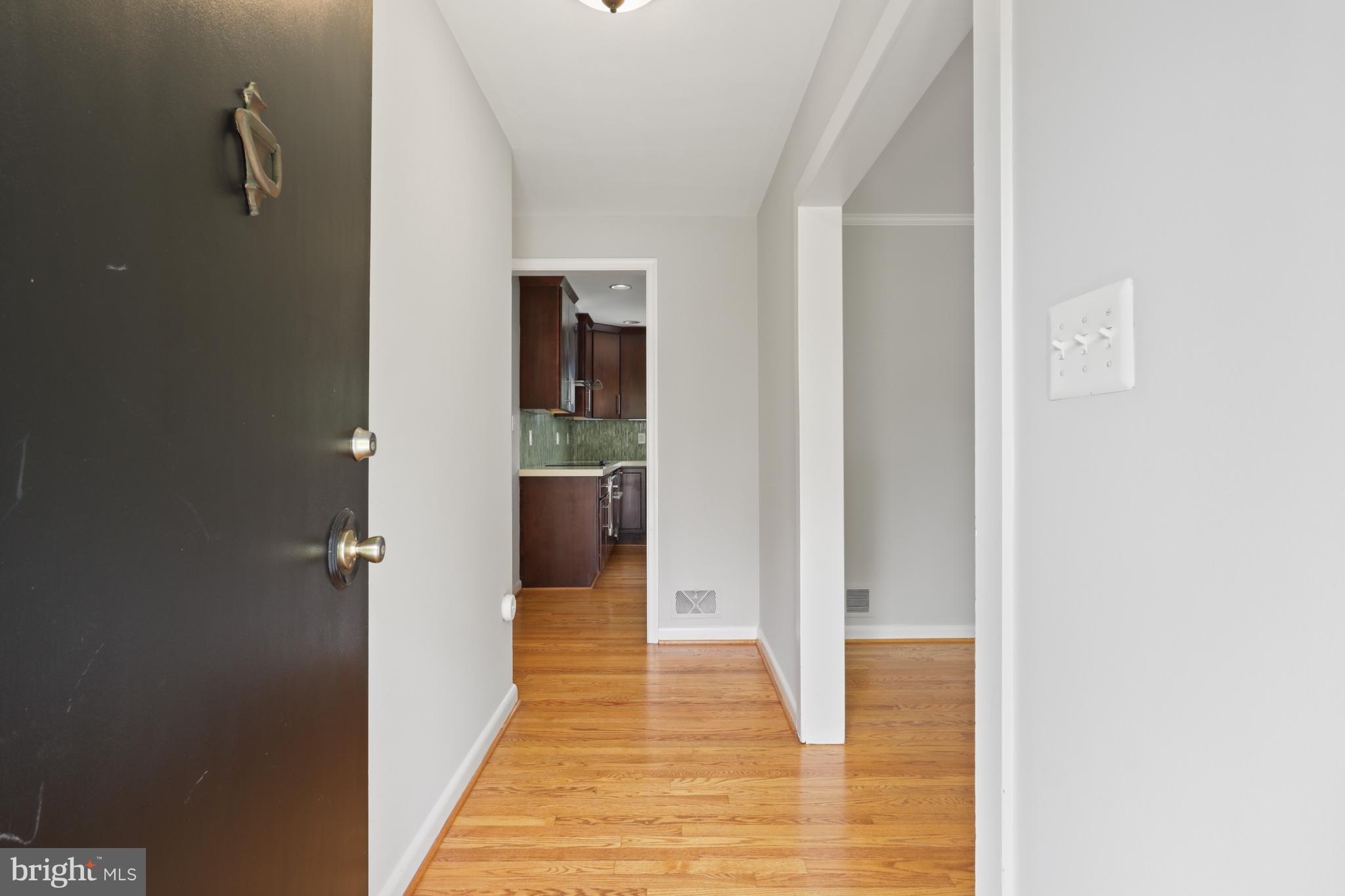 CHESTERBROOK WOODS - Residential Lease