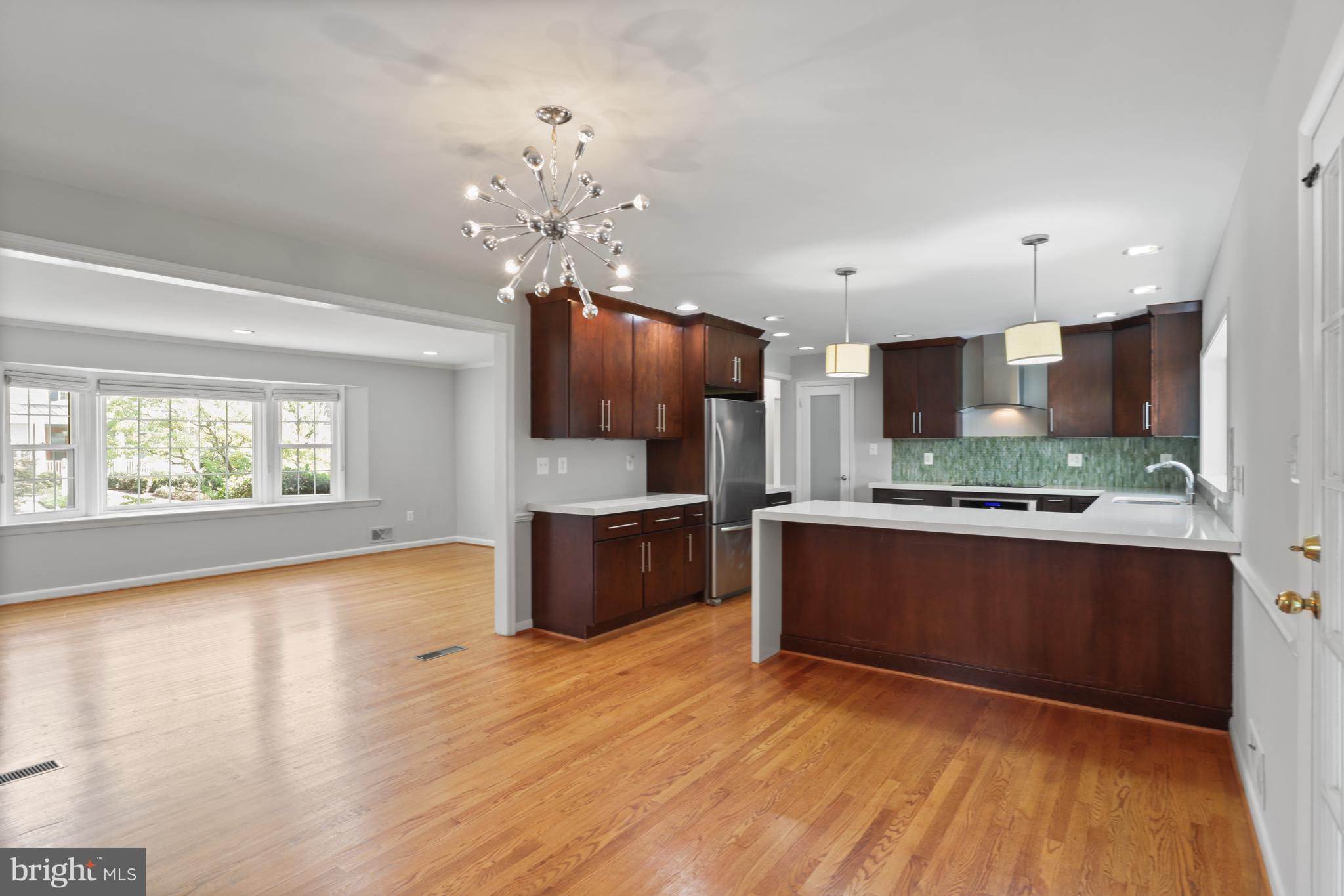 CHESTERBROOK WOODS - Residential Lease