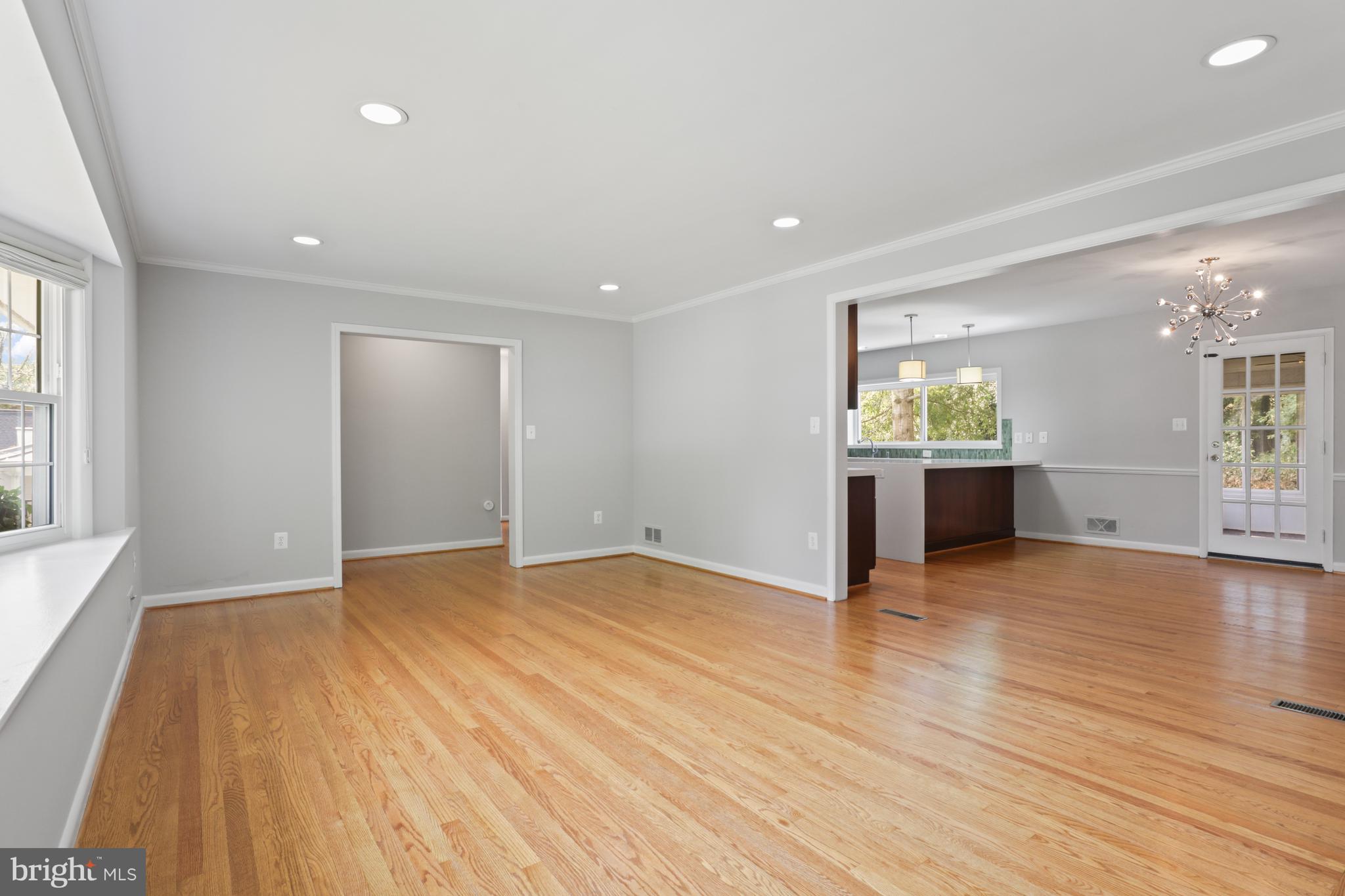 CHESTERBROOK WOODS - Residential Lease