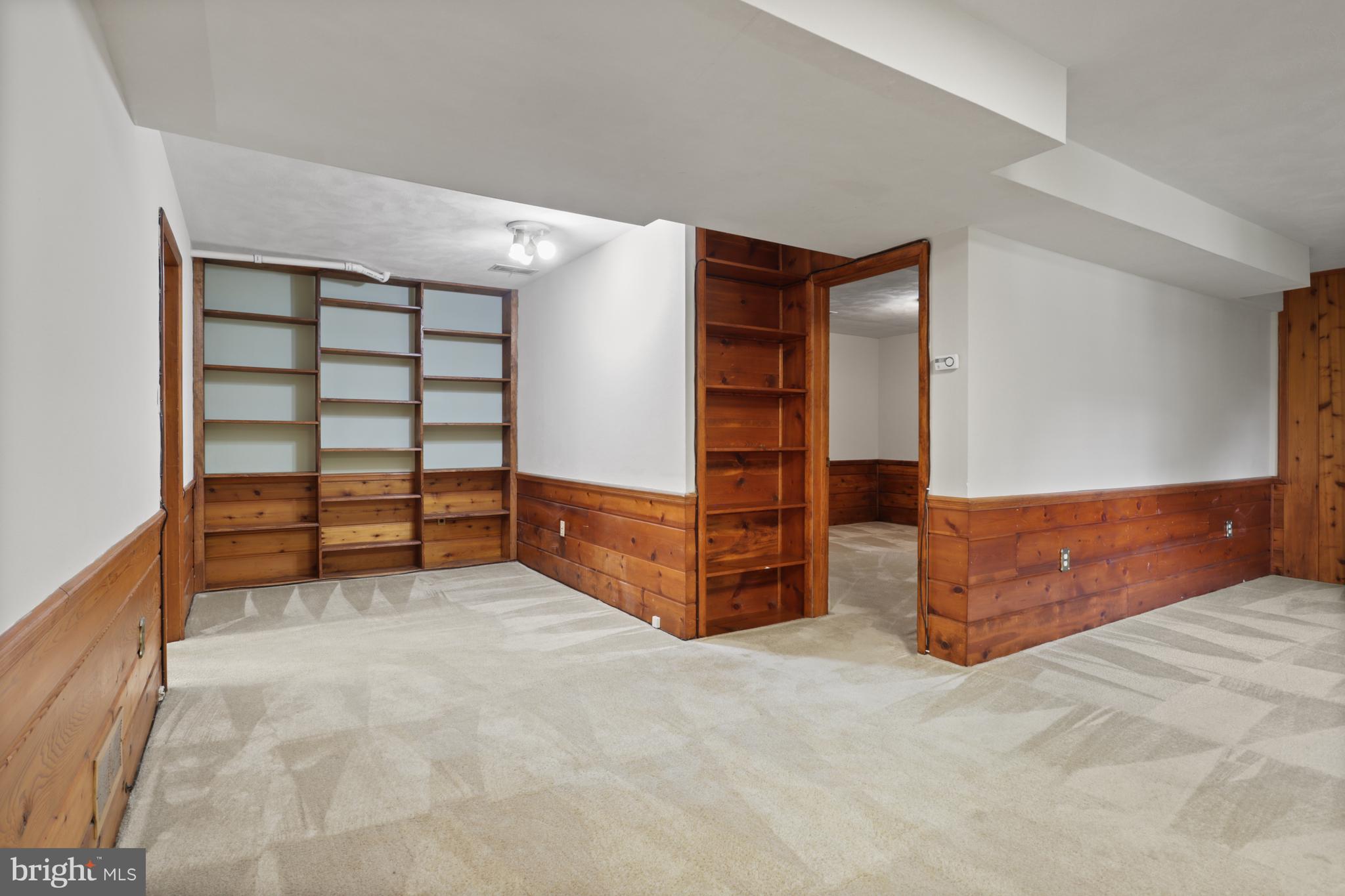 CHESTERBROOK WOODS - Residential Lease