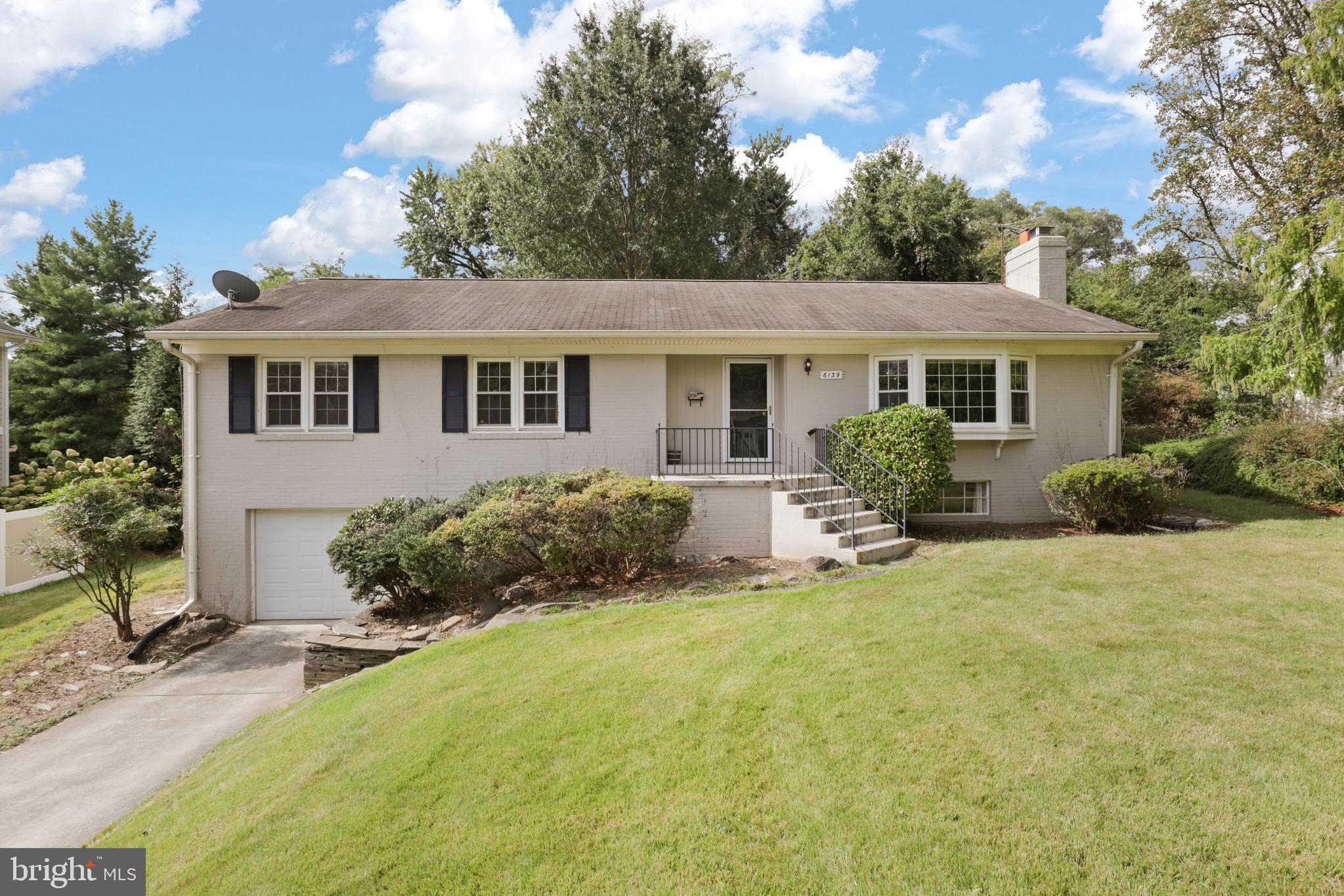 CHESTERBROOK WOODS - Residential Lease