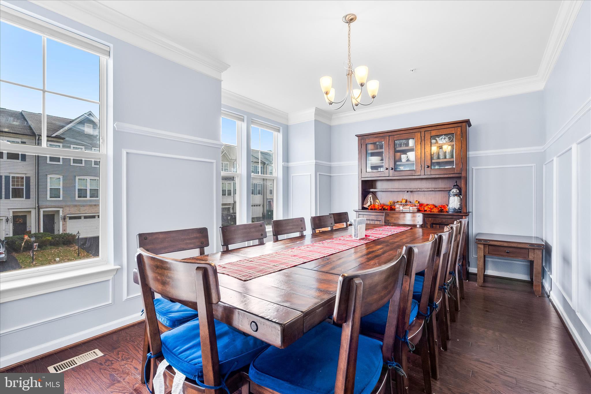 TALLYN RIDGE - Residential