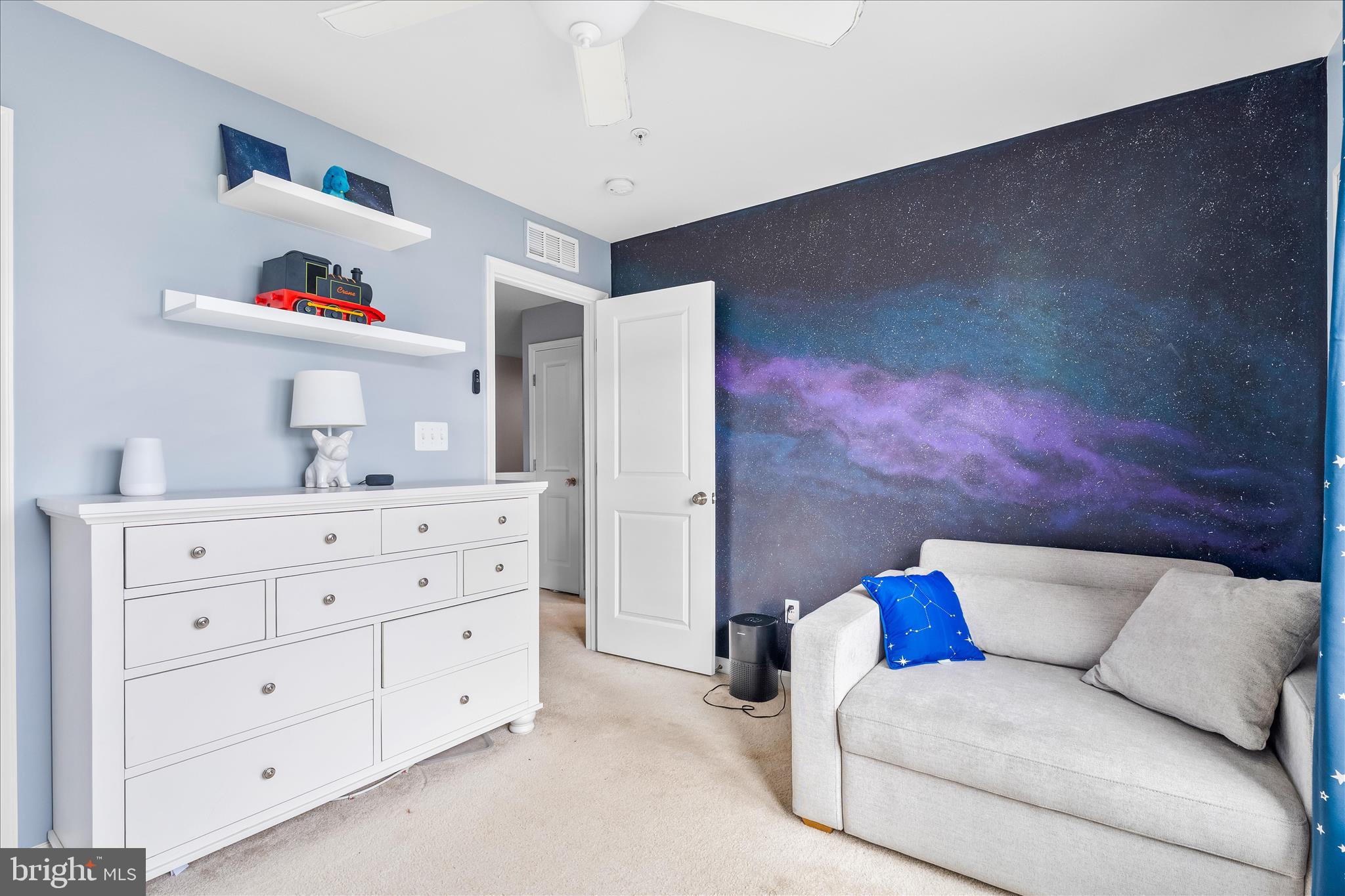 TALLYN RIDGE - Residential