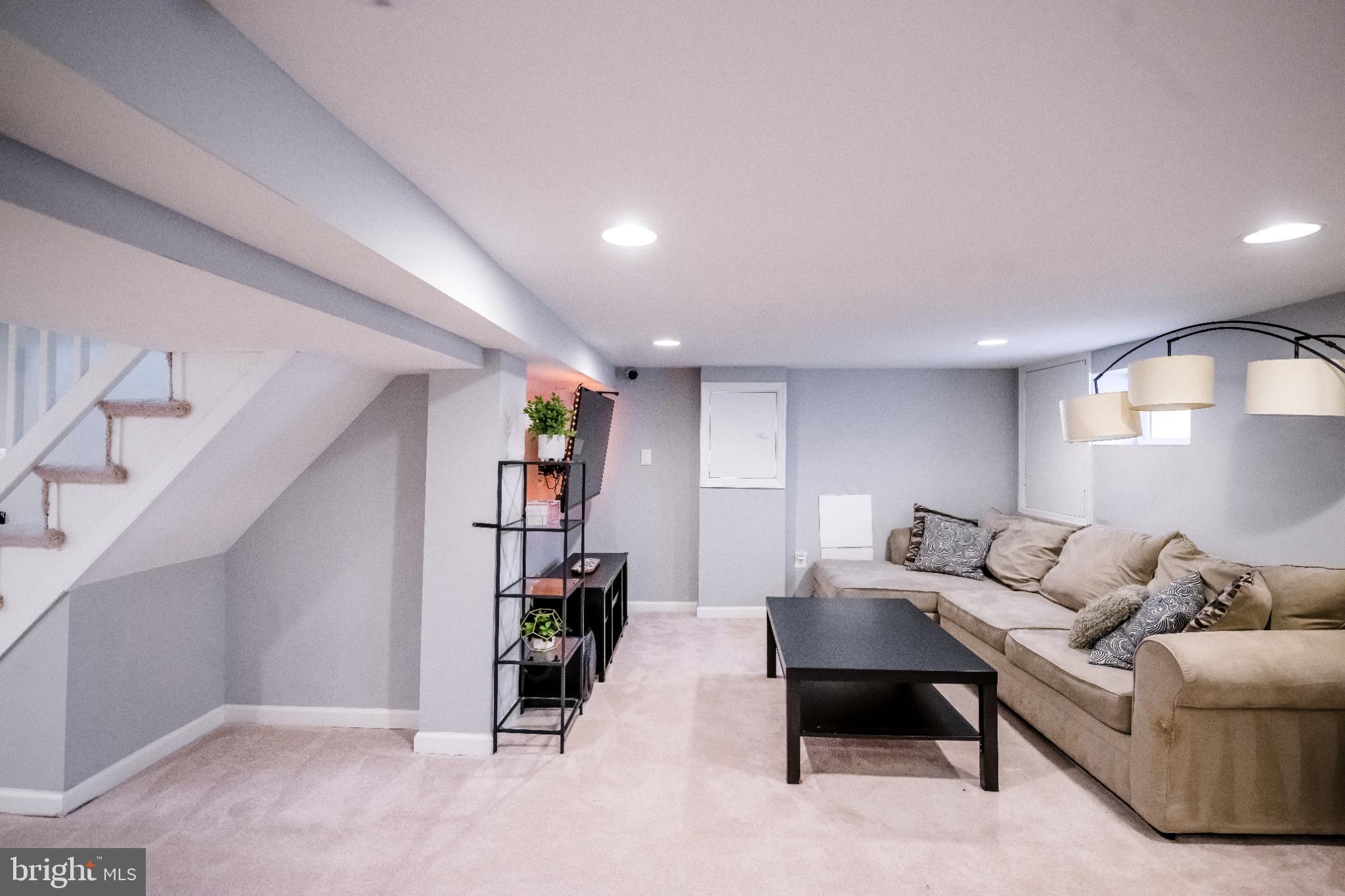 GARDENVILLE - Residential