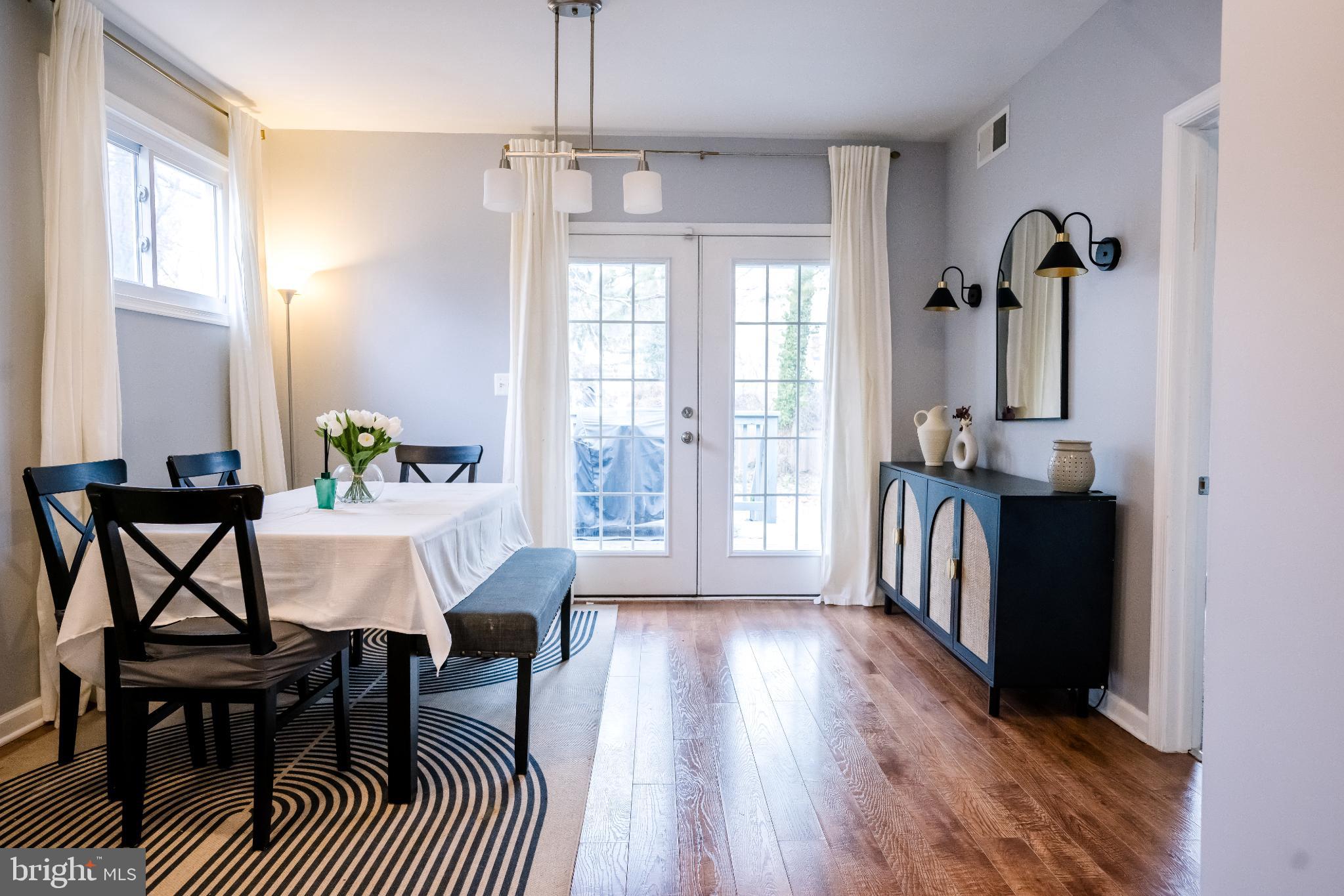 GARDENVILLE - Residential