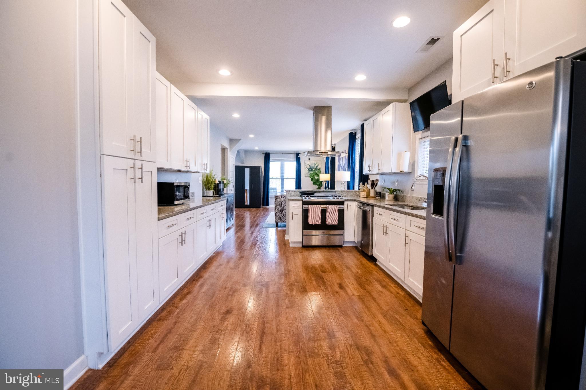 GARDENVILLE - Residential