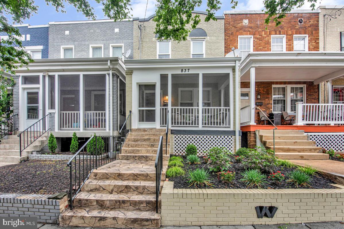 837 DECATUR STREET NW