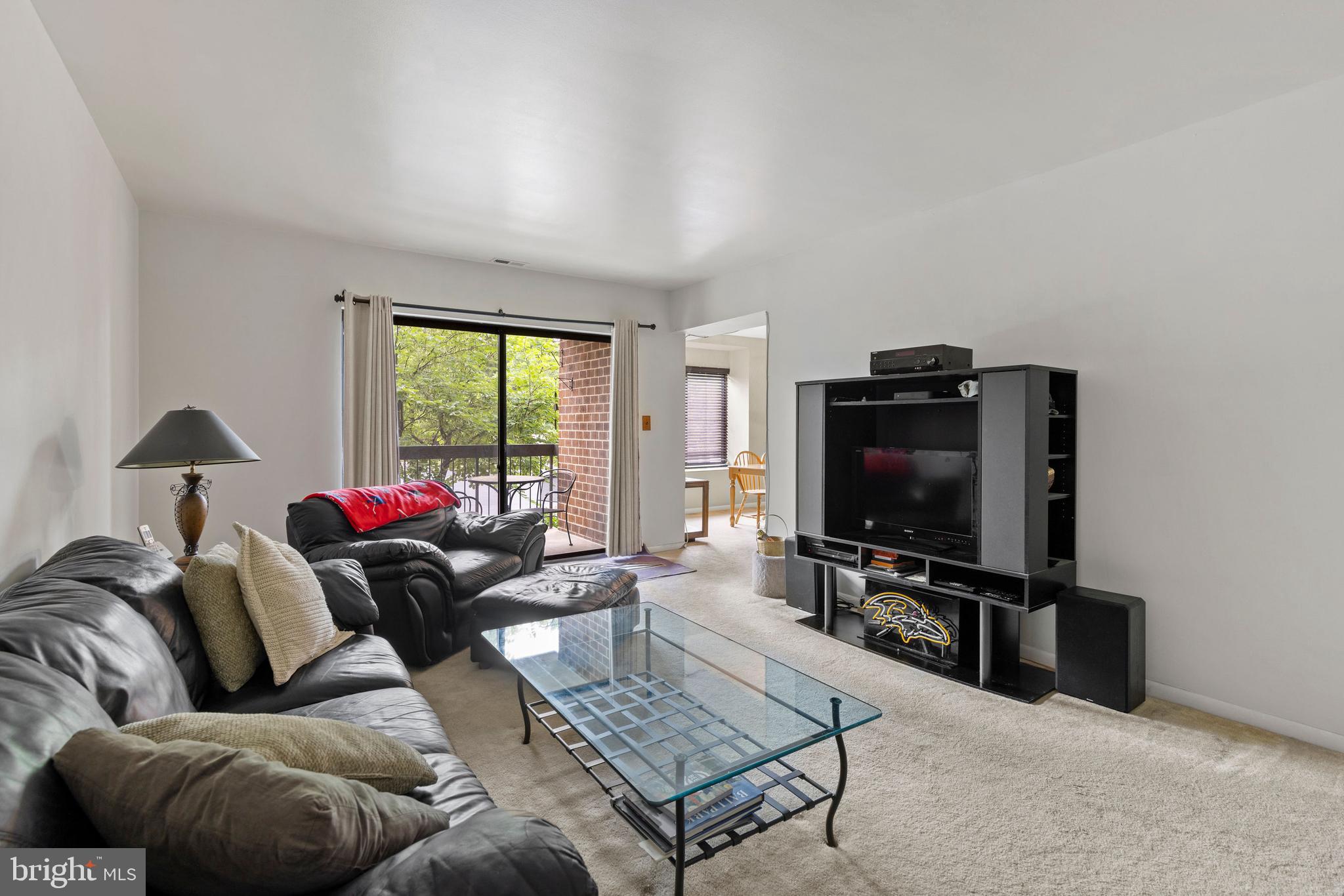 3 MULLINGAR COURT 202
