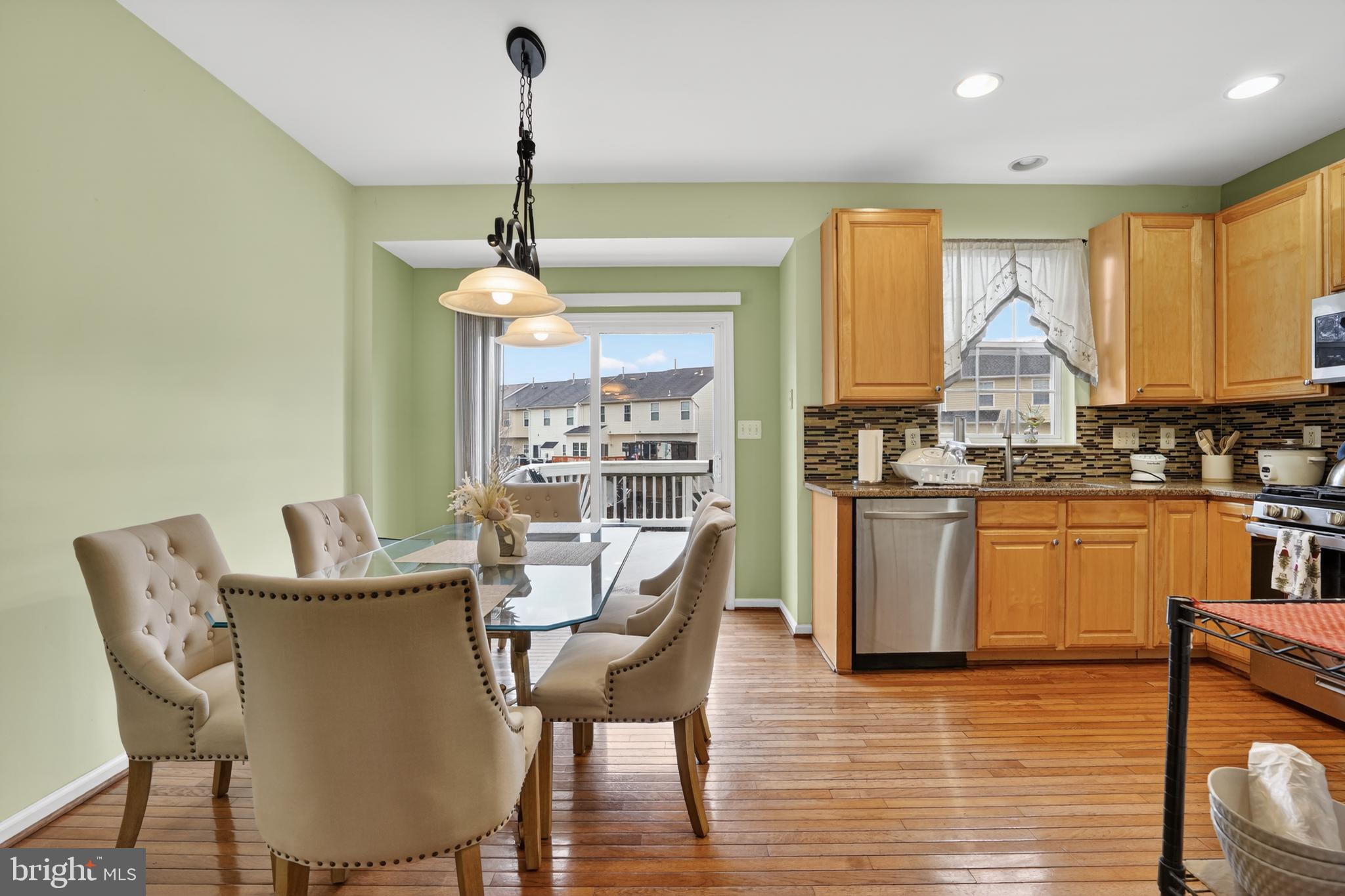 SYCAMORE HILL - Residential