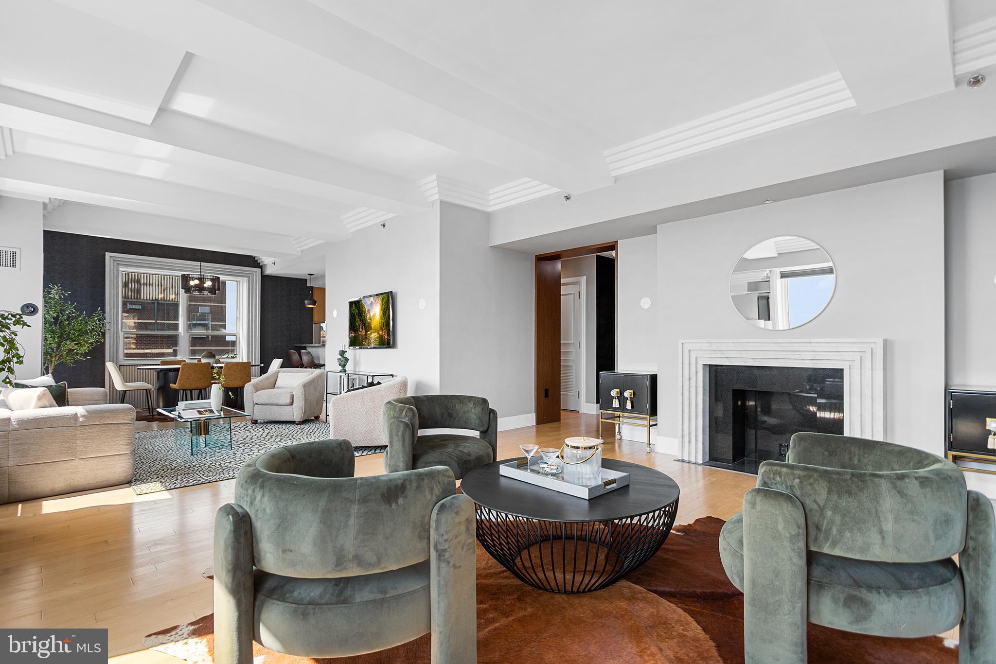 1425 LOCUST STREET 32A