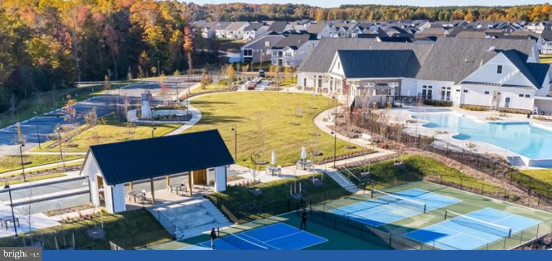 ST CHARLES - Residential