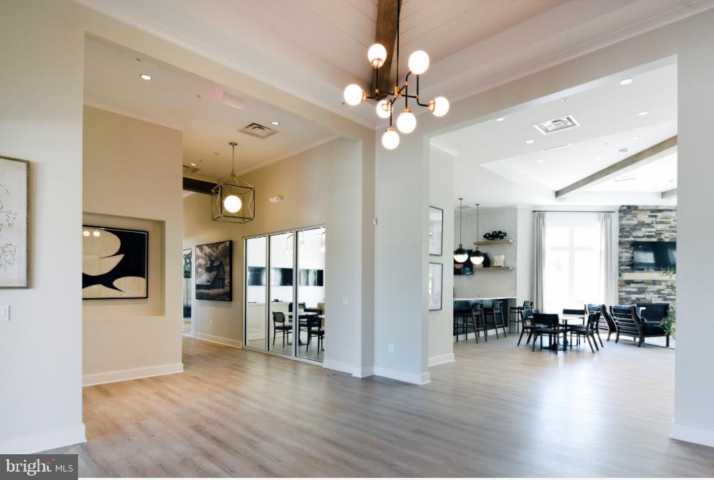 ST CHARLES - Residential