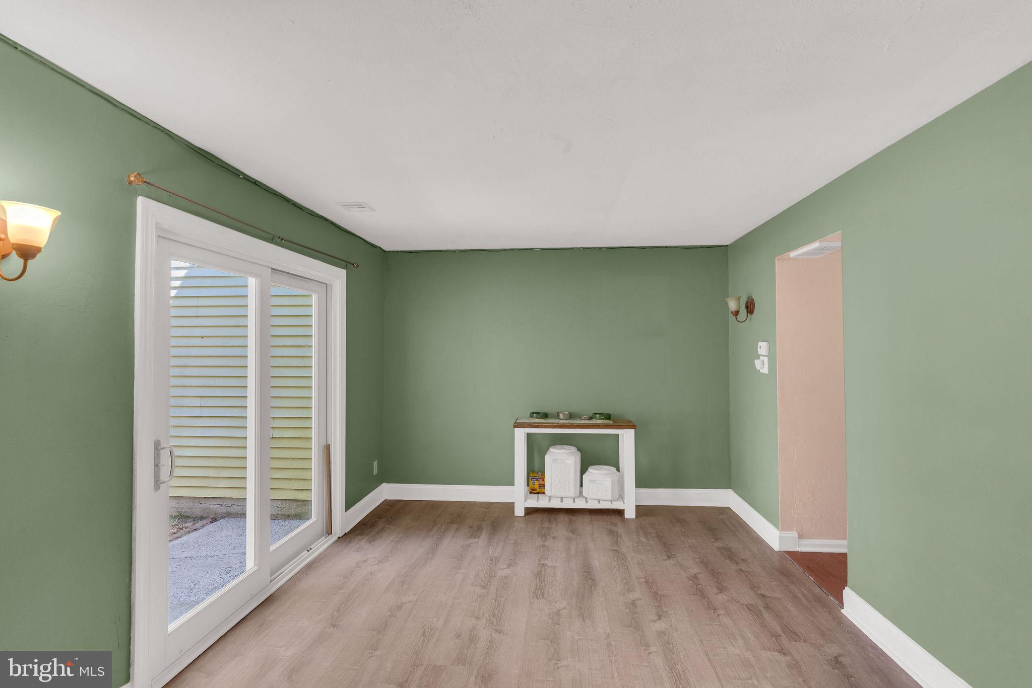 GREEN MEADOWS - Residential