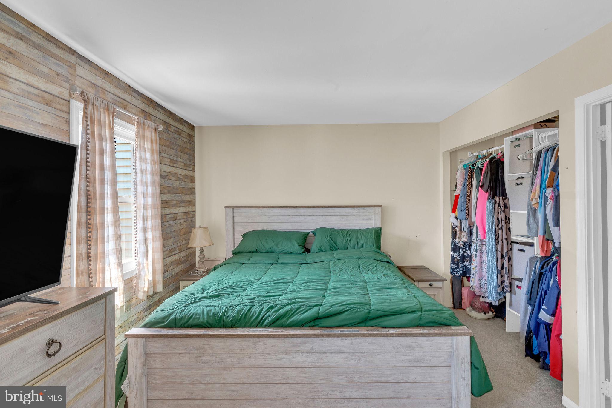 GREEN MEADOWS - Residential