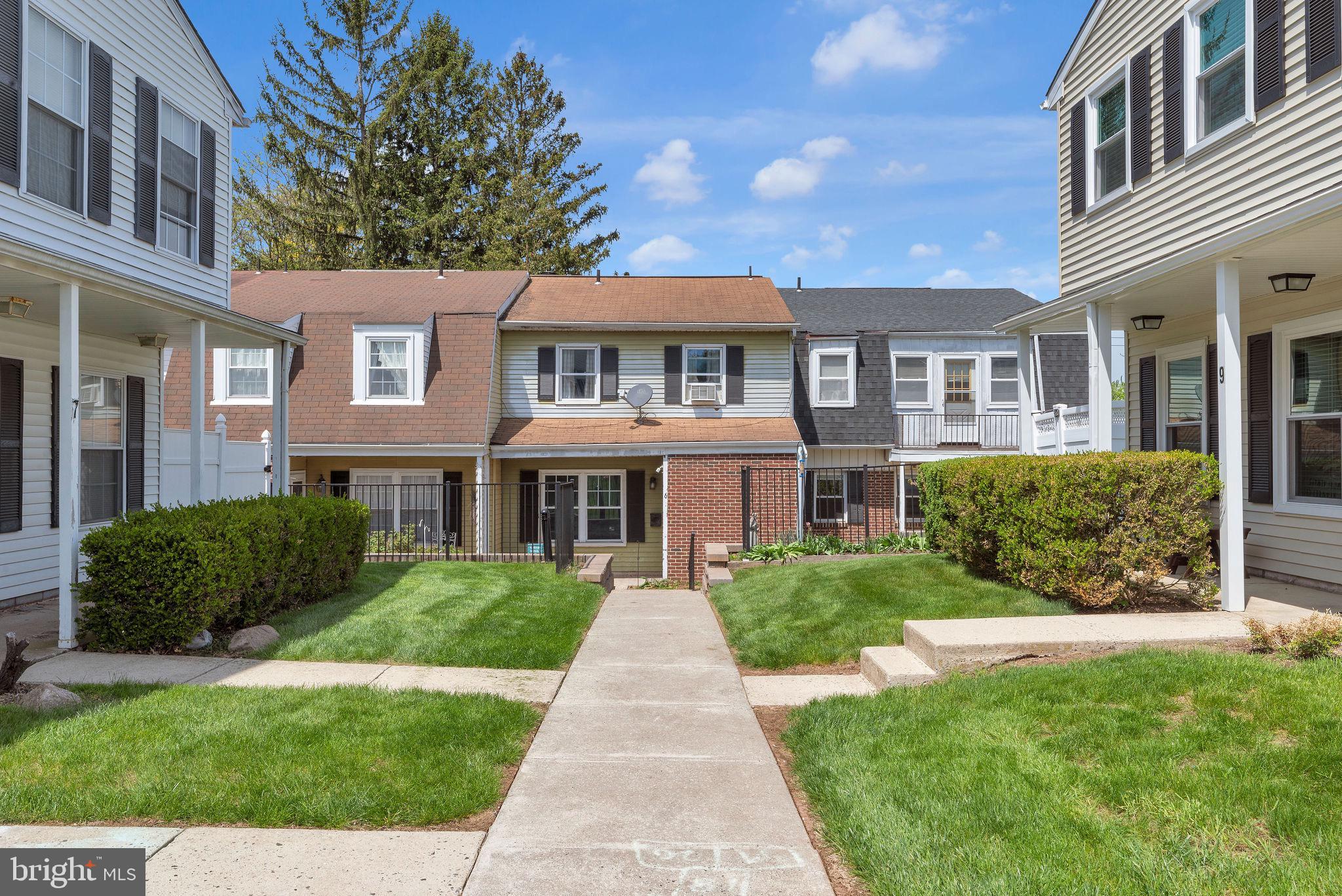 GREEN MEADOWS - Residential