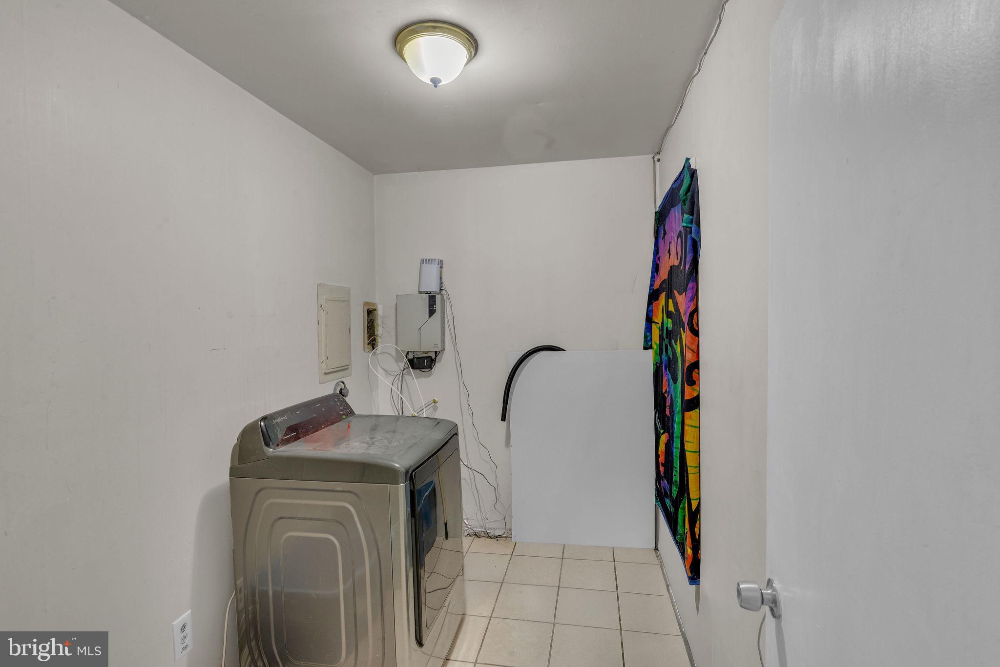 GREEN MEADOWS - Residential