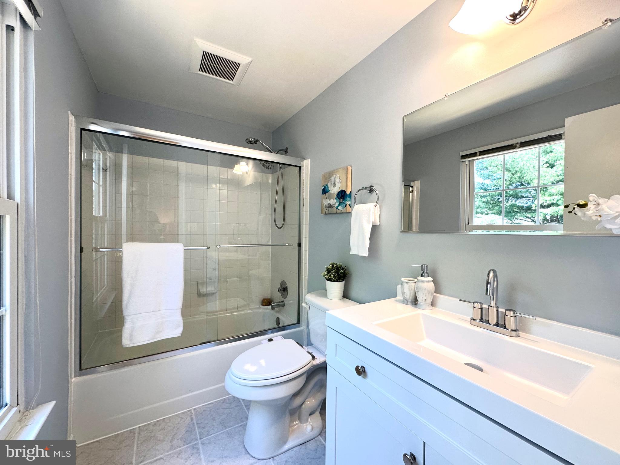 CASHELL MANOR - Residential