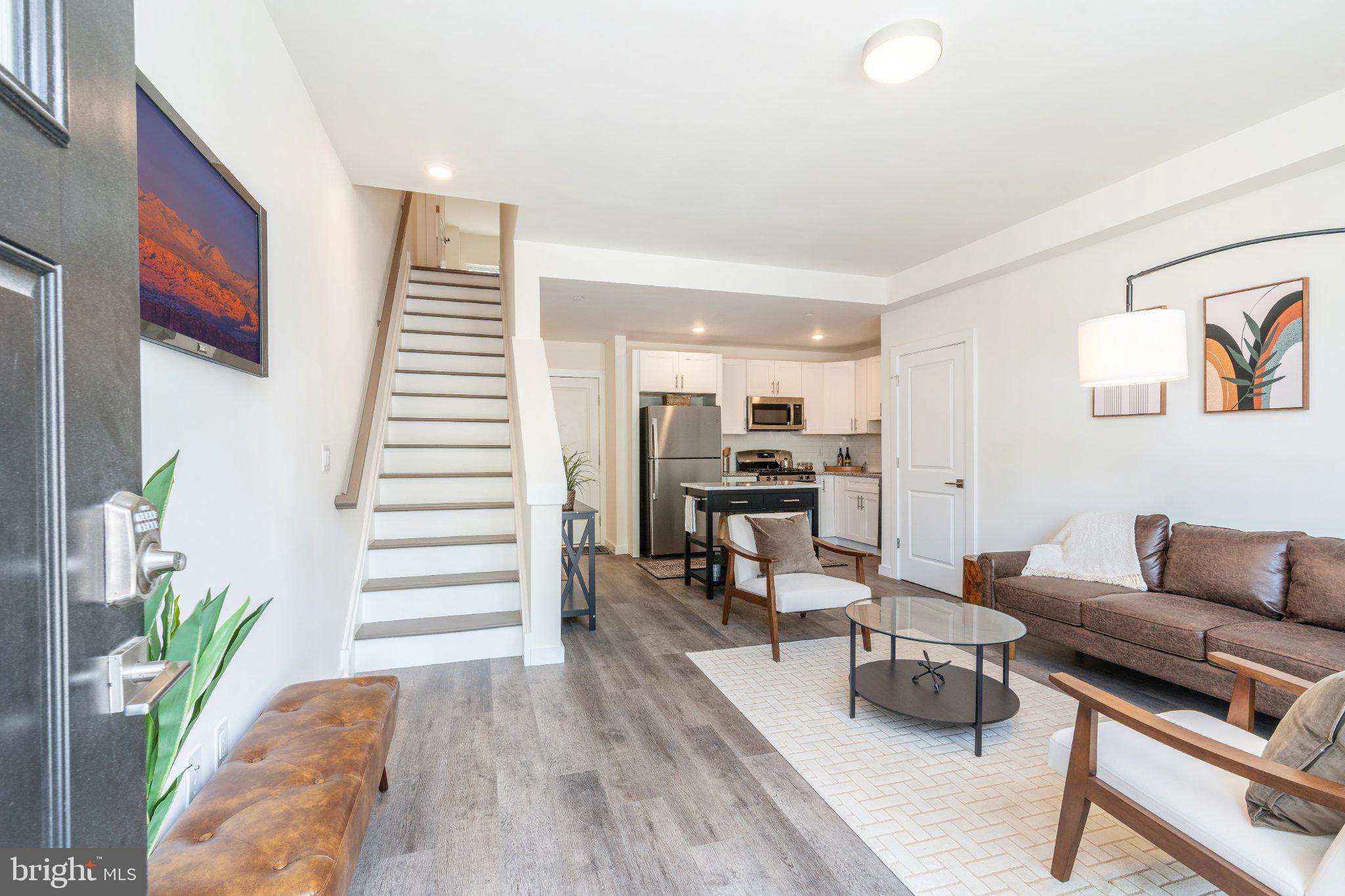 1307 GERMANTOWN AVENUE 25A