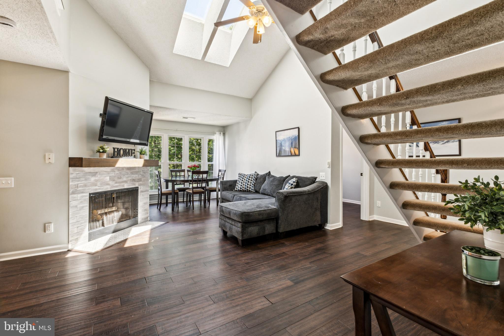 3901 GOLF TEE COURT 301