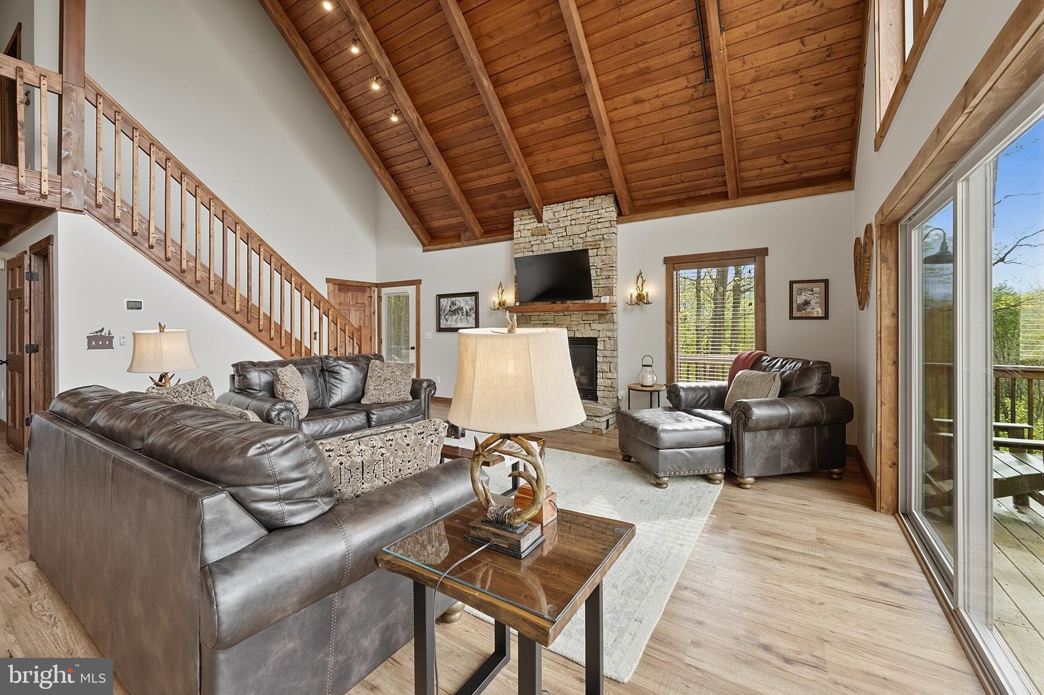 NORTH CAMP - Residential