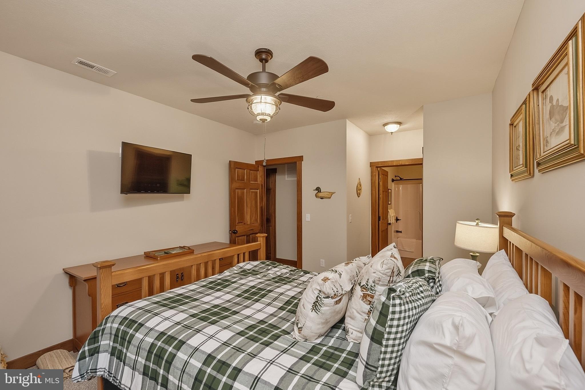 NORTH CAMP - Residential