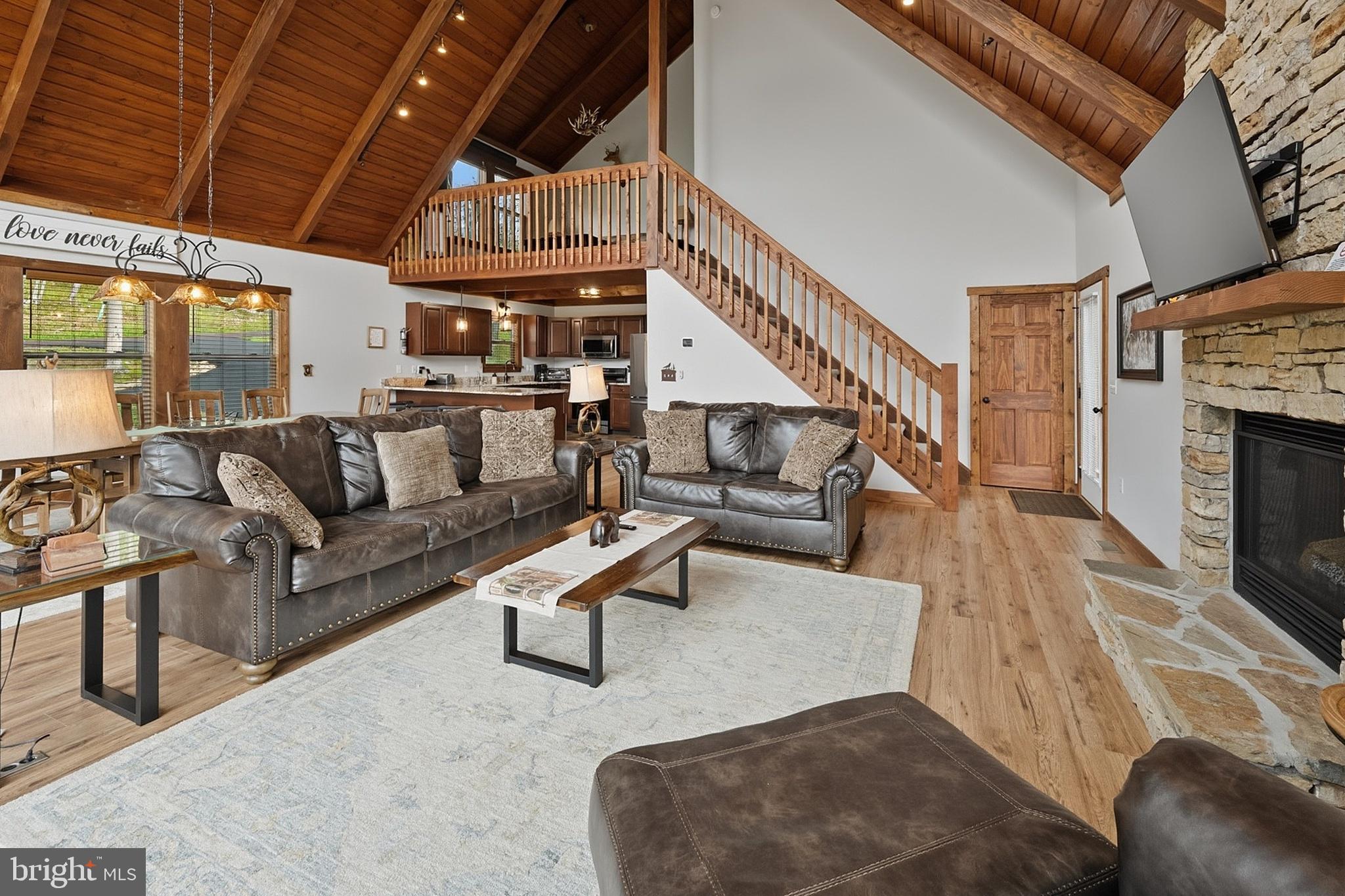 NORTH CAMP - Residential