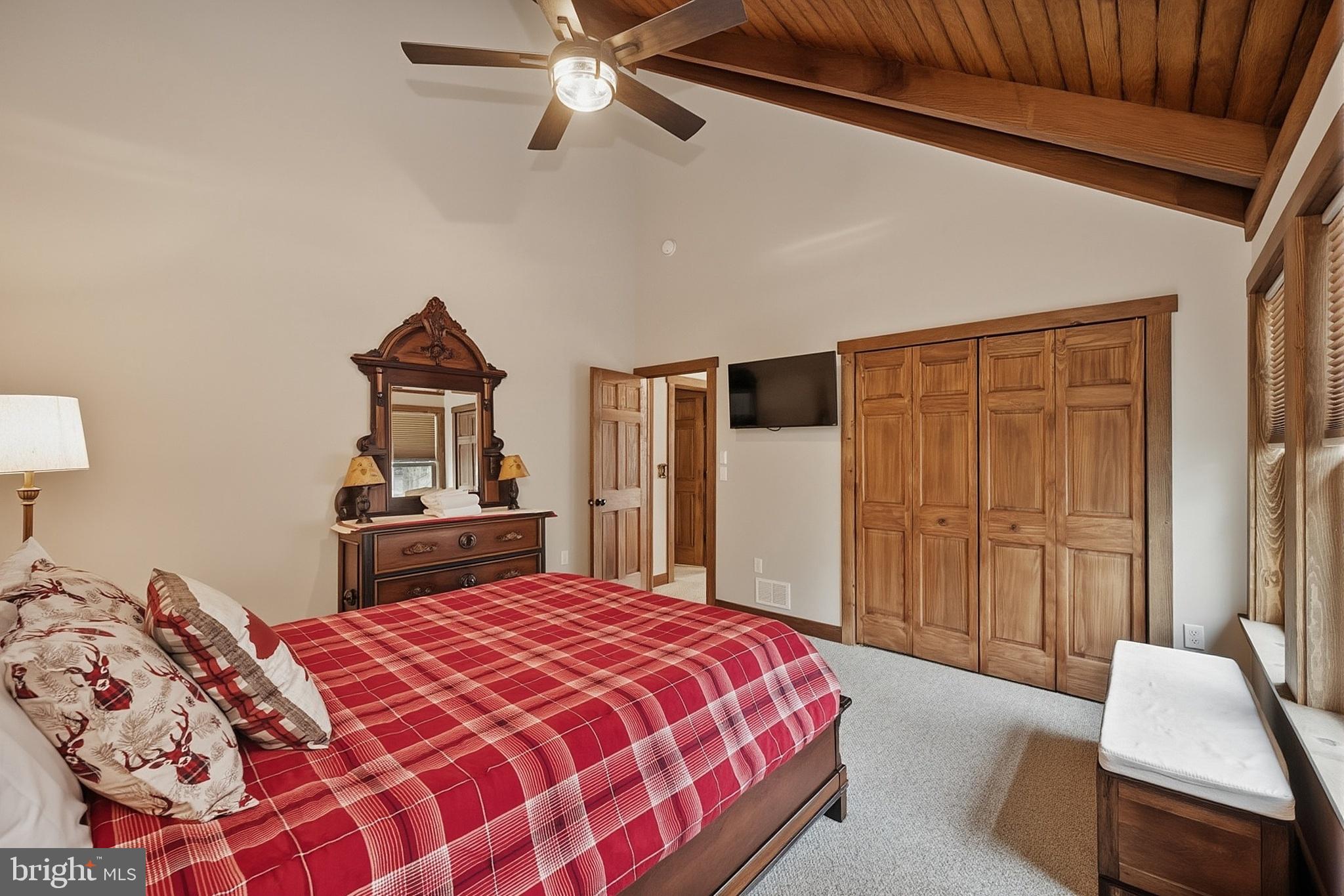 NORTH CAMP - Residential