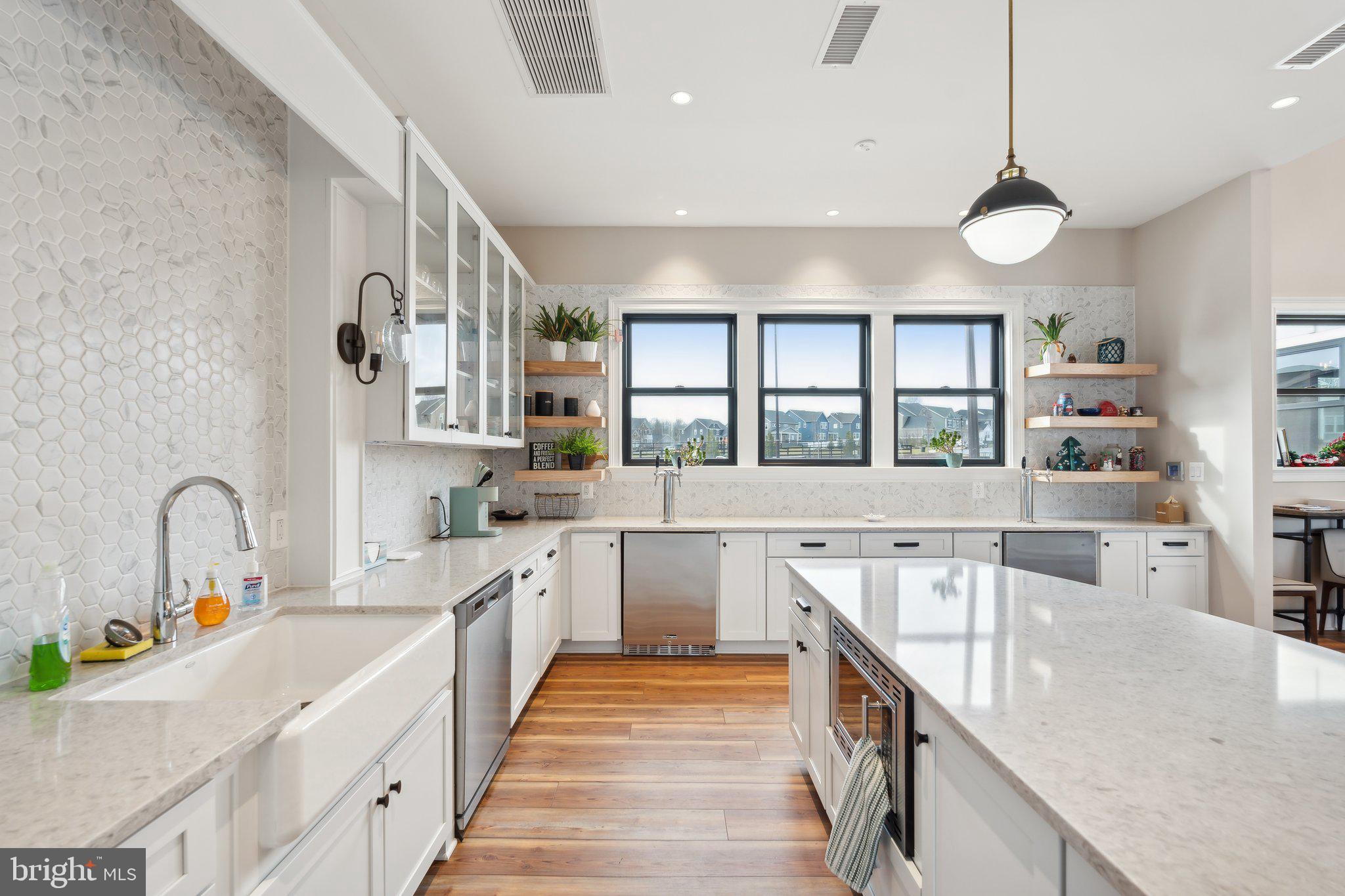 EMBREY MILL - Residential