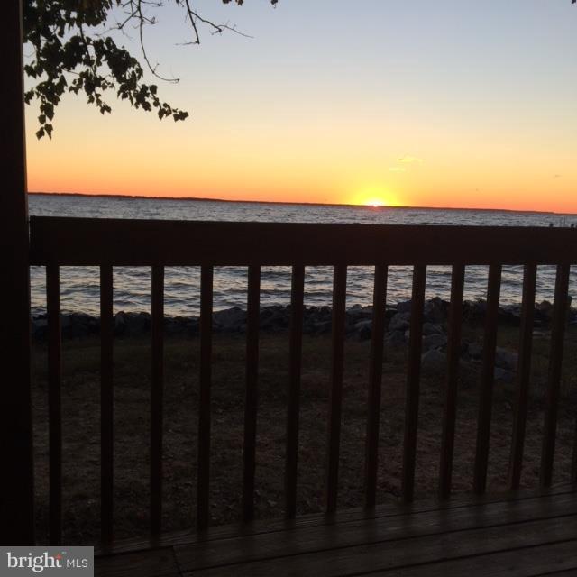 MCKAYS BEACH - Residential