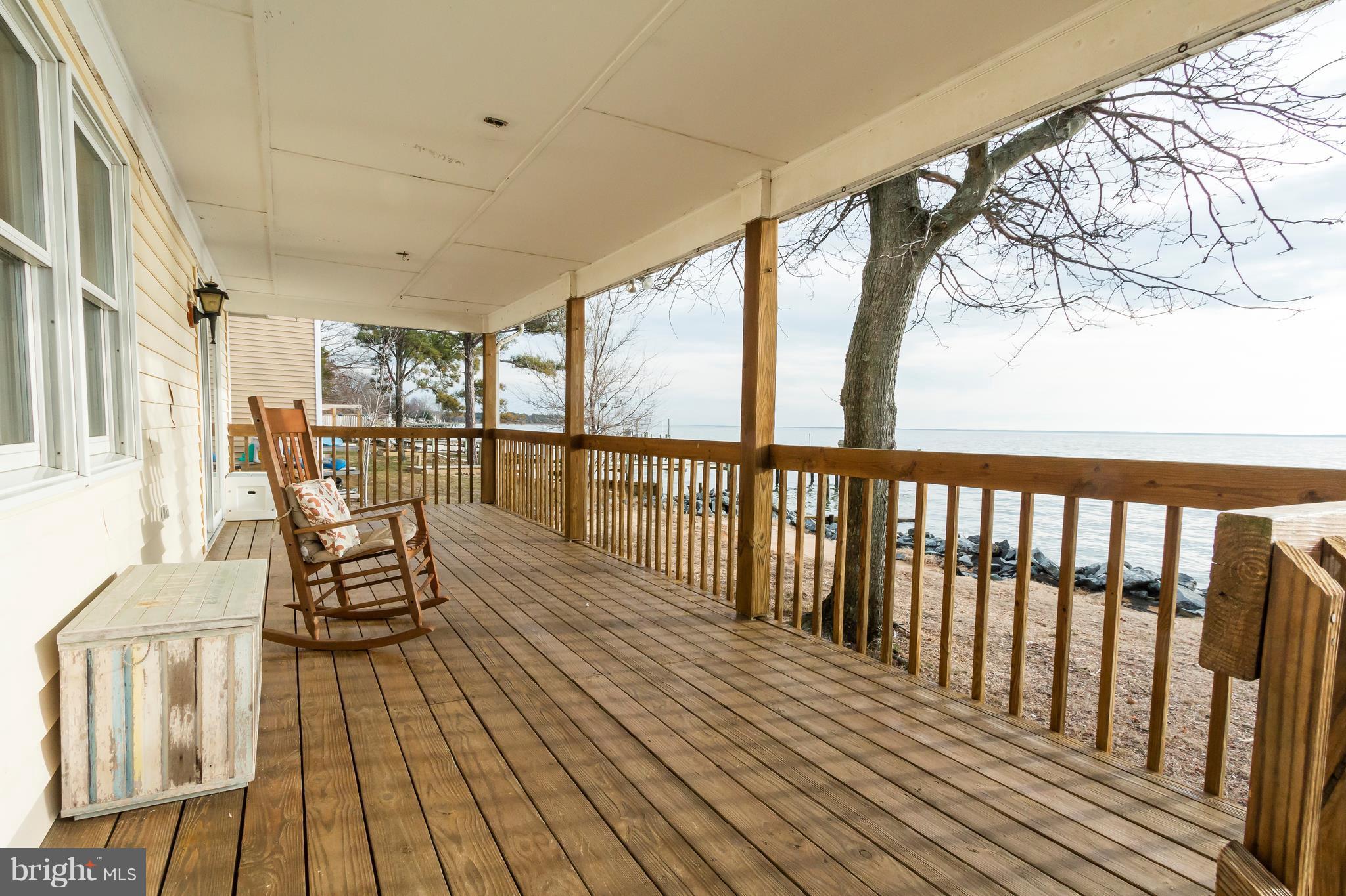 MCKAYS BEACH - Residential