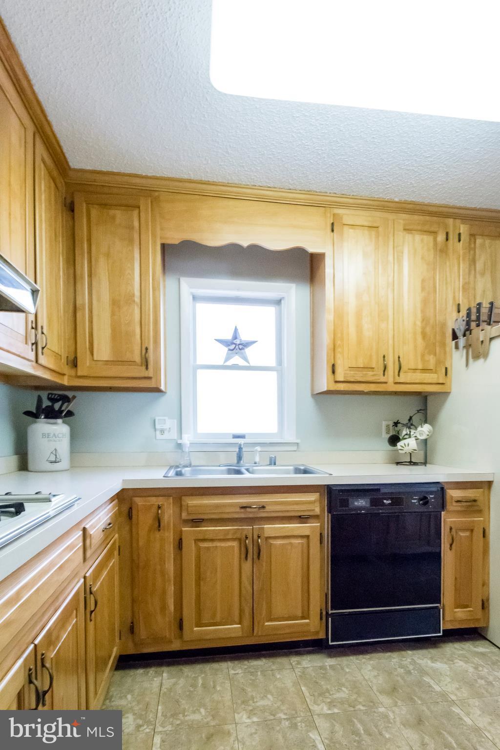 MCKAYS BEACH - Residential